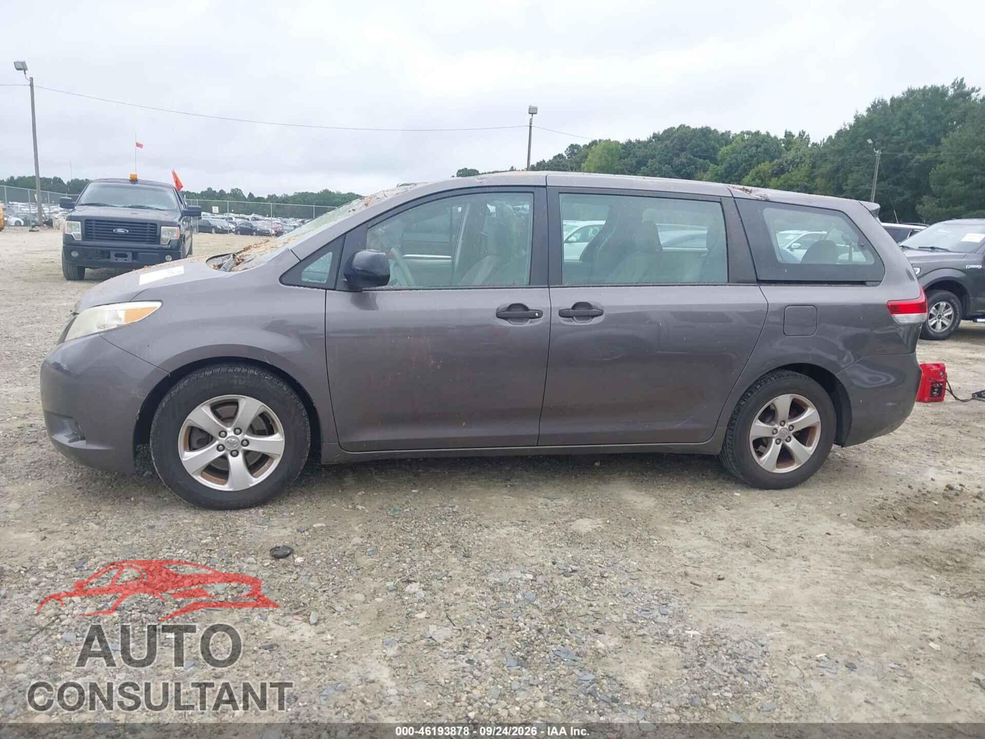 TOYOTA SIENNA 2012 - 5TDZK3DCXCS276128