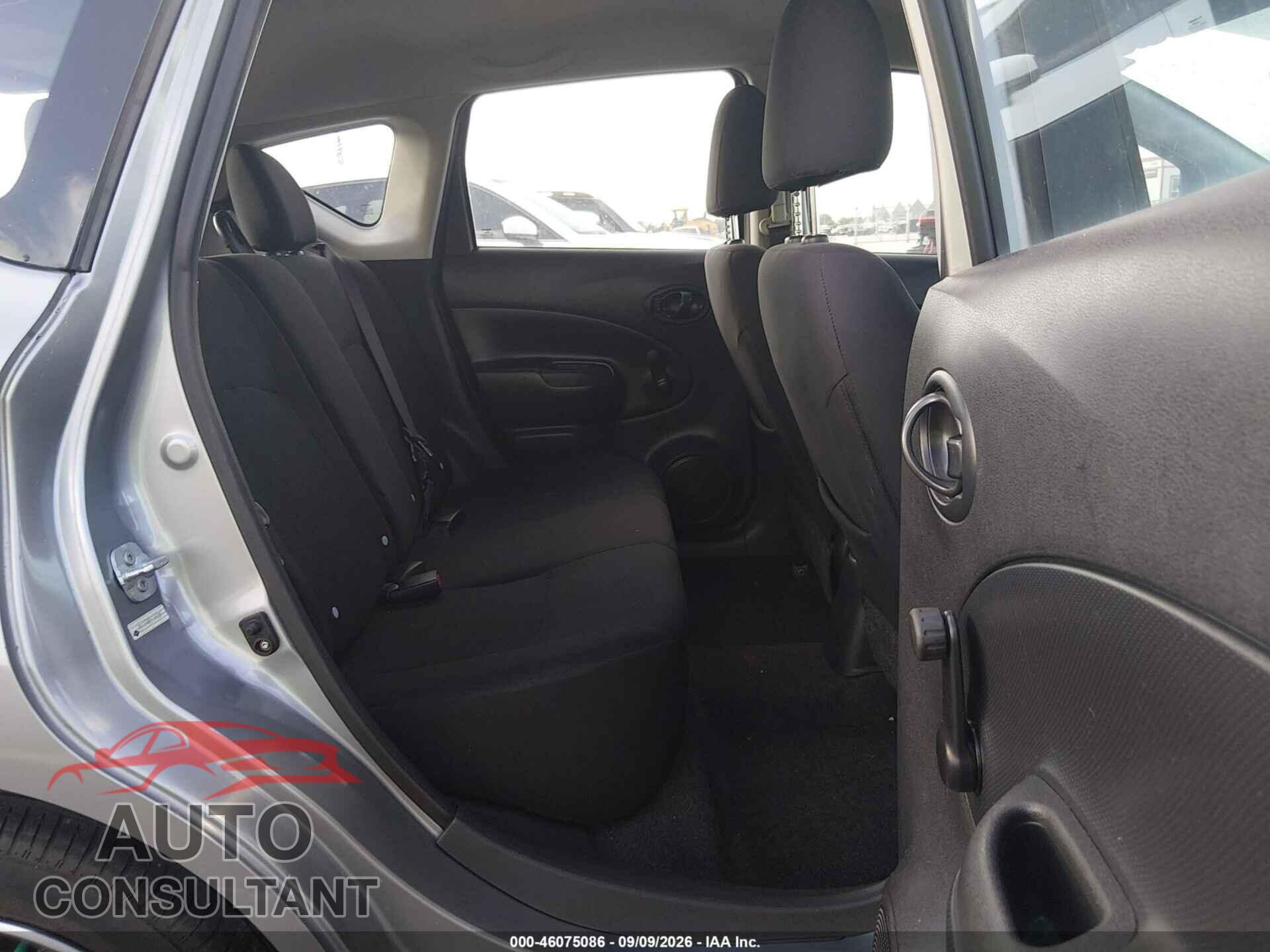 NISSAN VERSA NOTE 2015 - 3N1CE2CP2FL362297