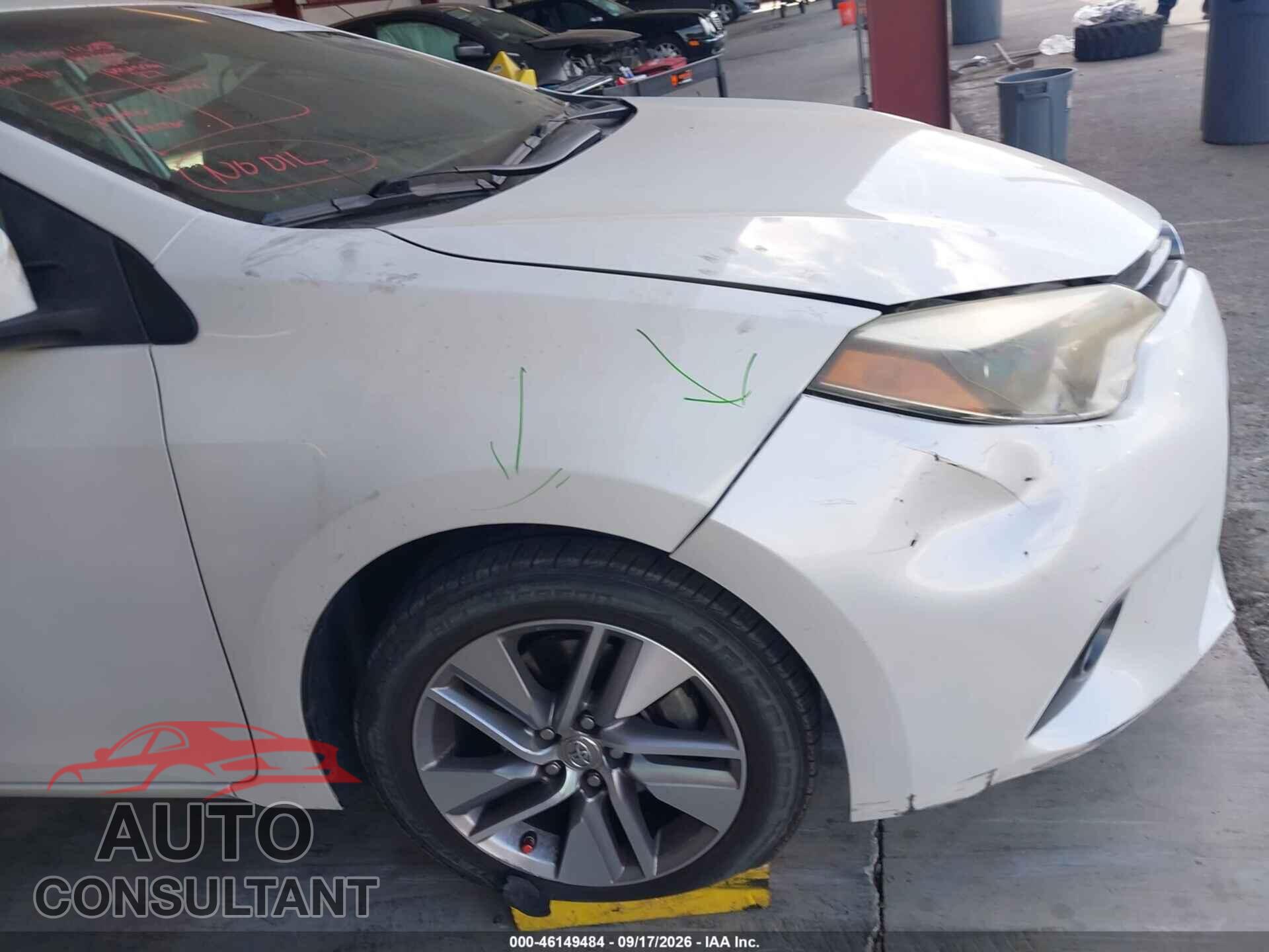 TOYOTA COROLLA 2015 - 5YFBPRHE1FP201154