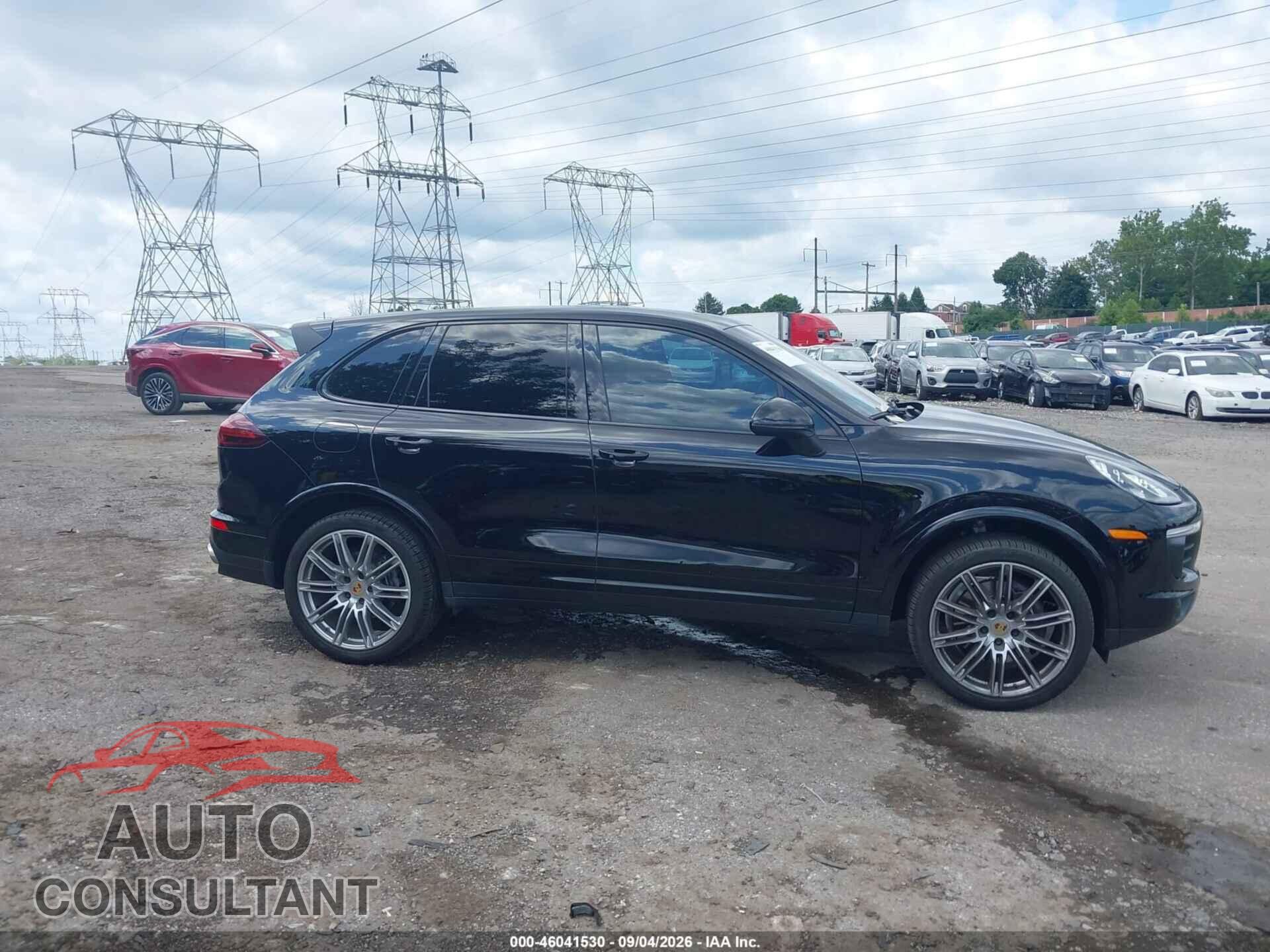 PORSCHE CAYENNE 2017 - WP1AA2A24HKA90054