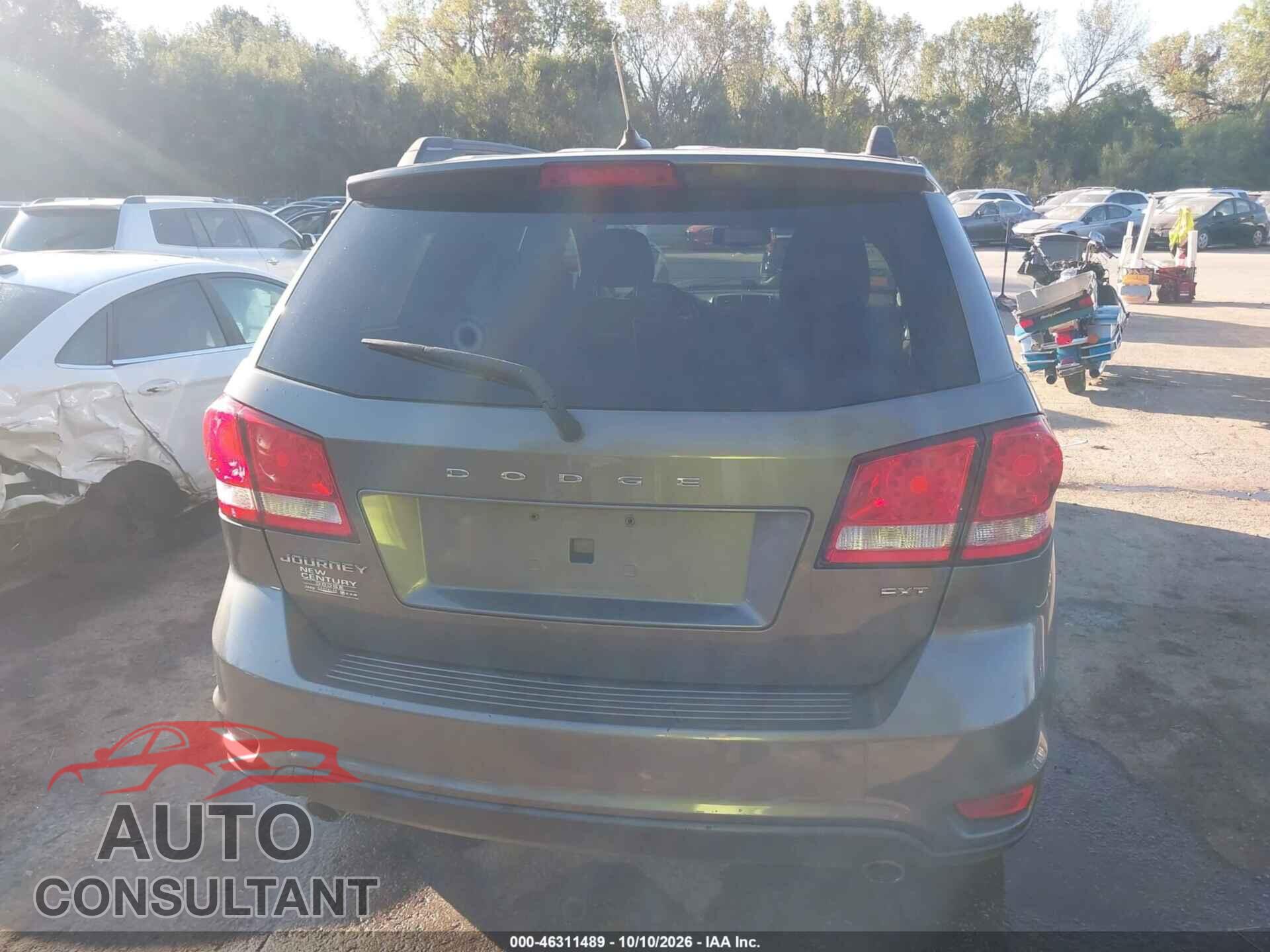 DODGE JOURNEY 2013 - 3C4PDCBG6DT521022