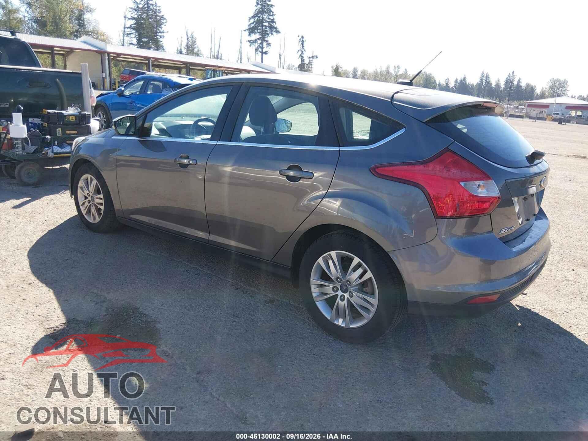 FORD FOCUS 2012 - 1FAHP3M23CL279822