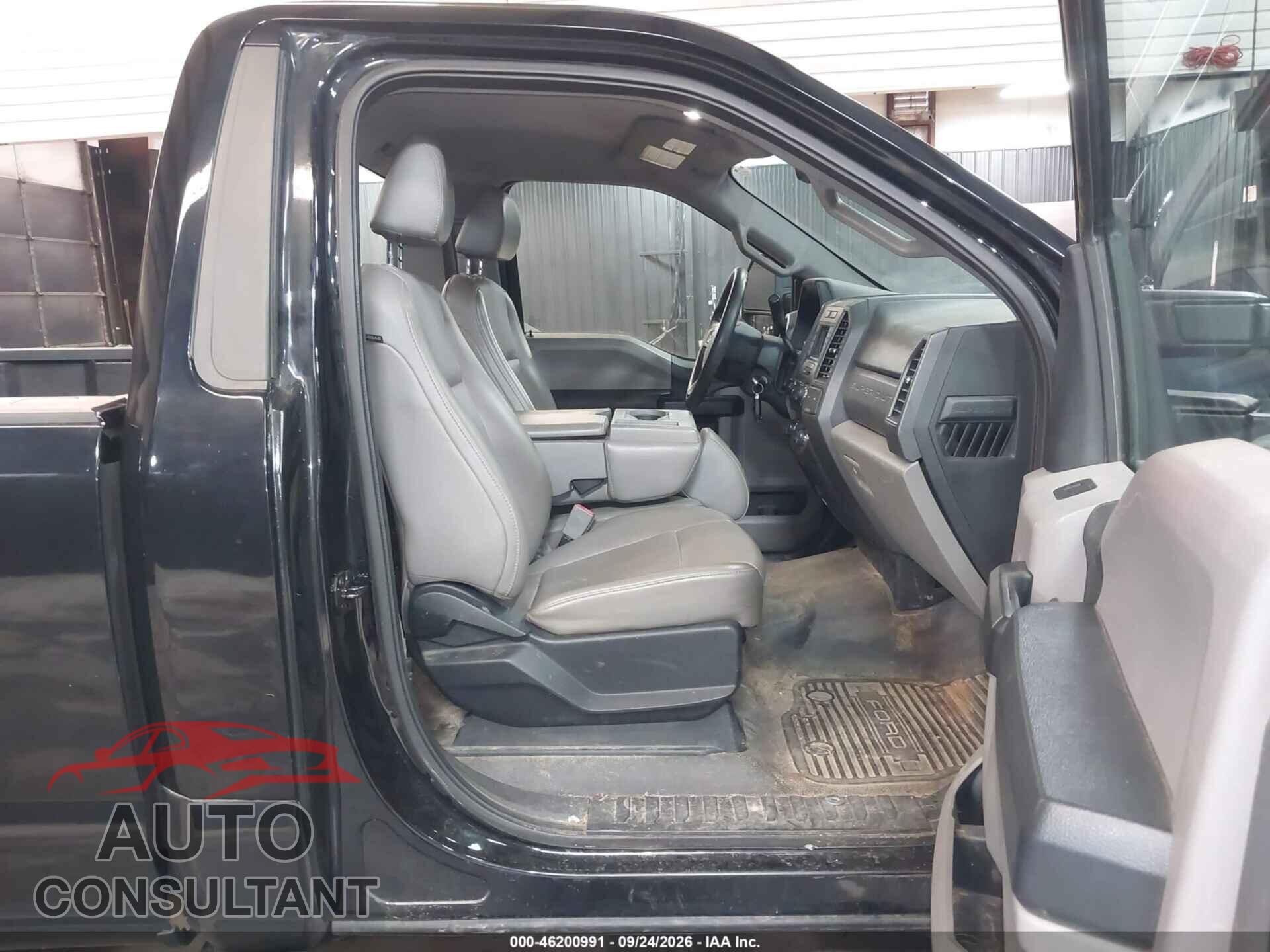 FORD F-250 2018 - 1FTBF2B68JEC48702
