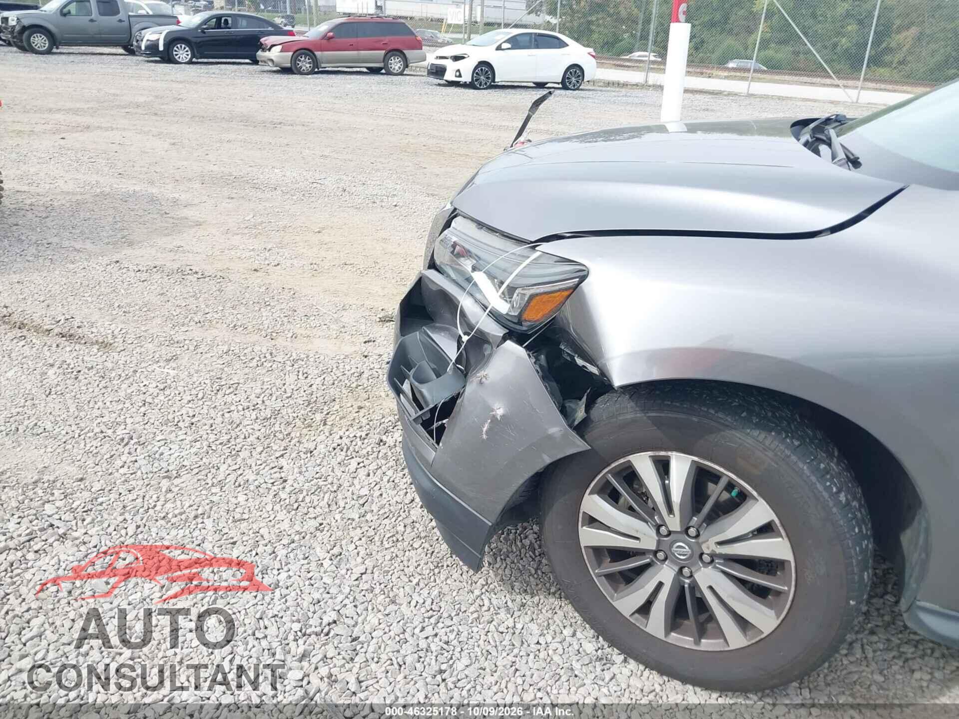 NISSAN PATHFINDER 2017 - 5N1DR2MMXHC664652