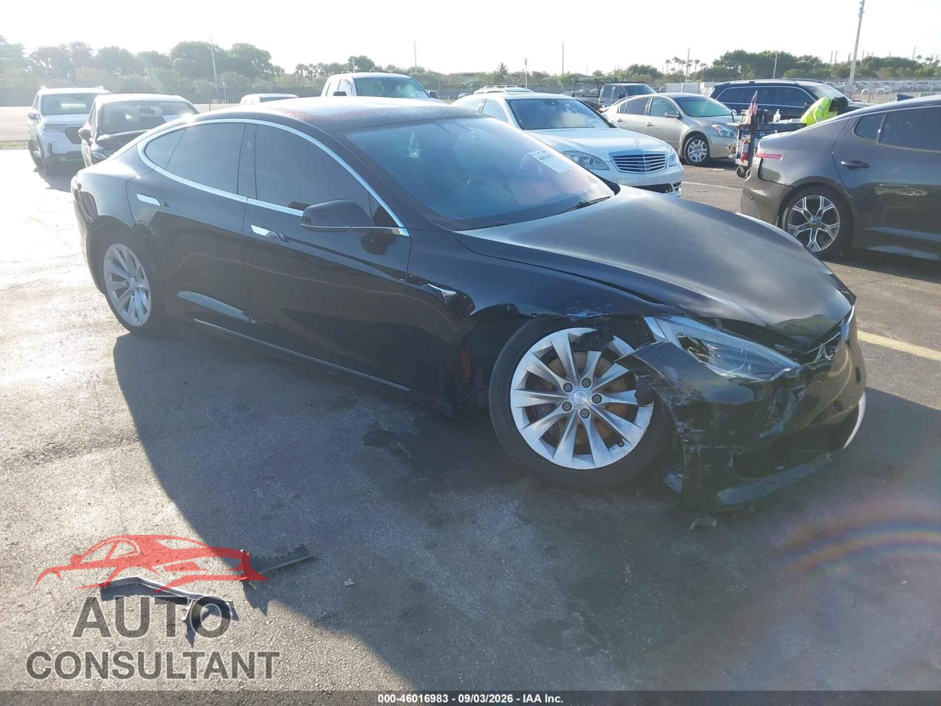 TESLA MODEL S 2017 - 5YJSA1E25HF193507