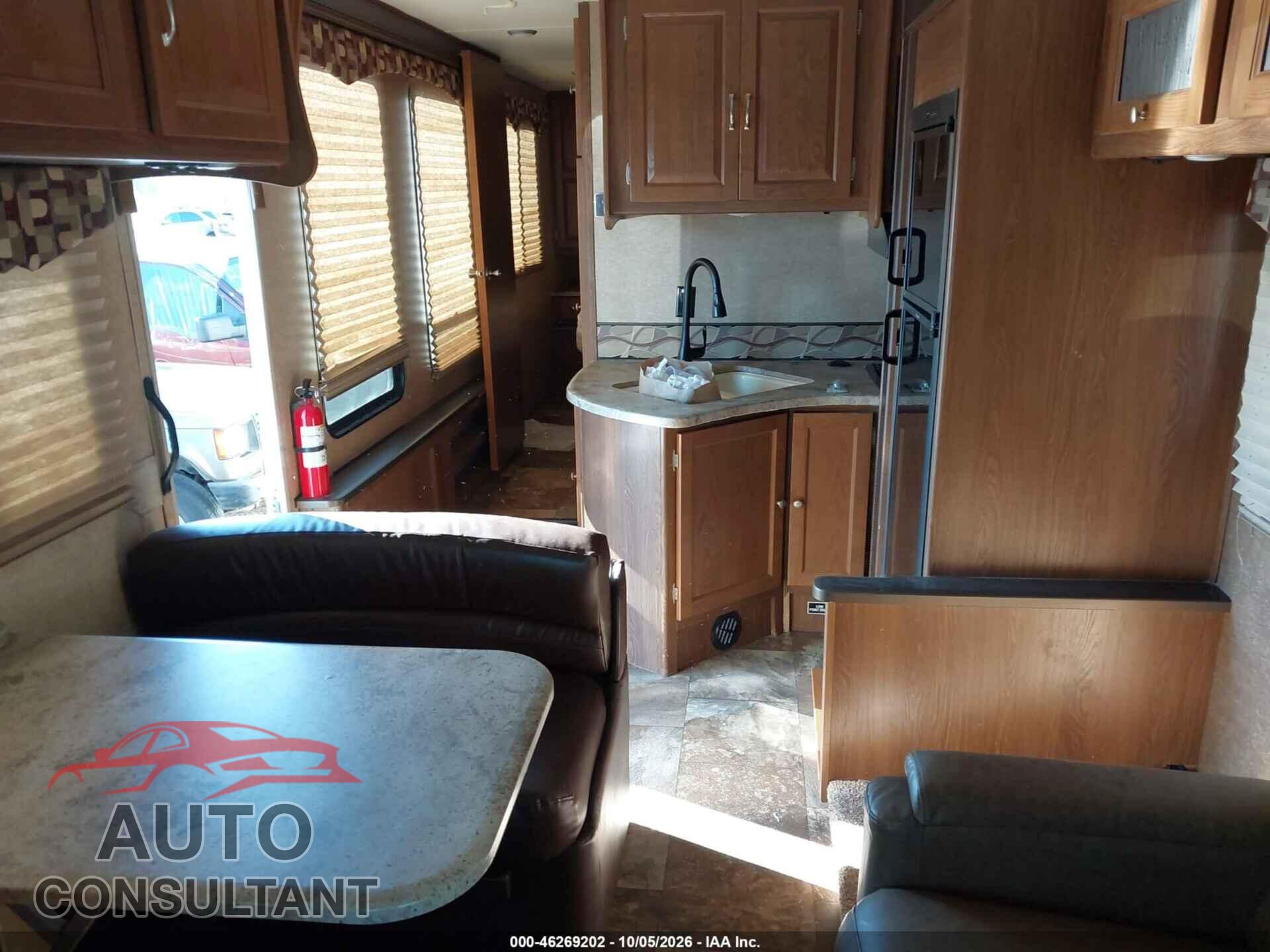 FORD E-450 CUTAWAY 2015 - 1FDXE4FS7FDA01711