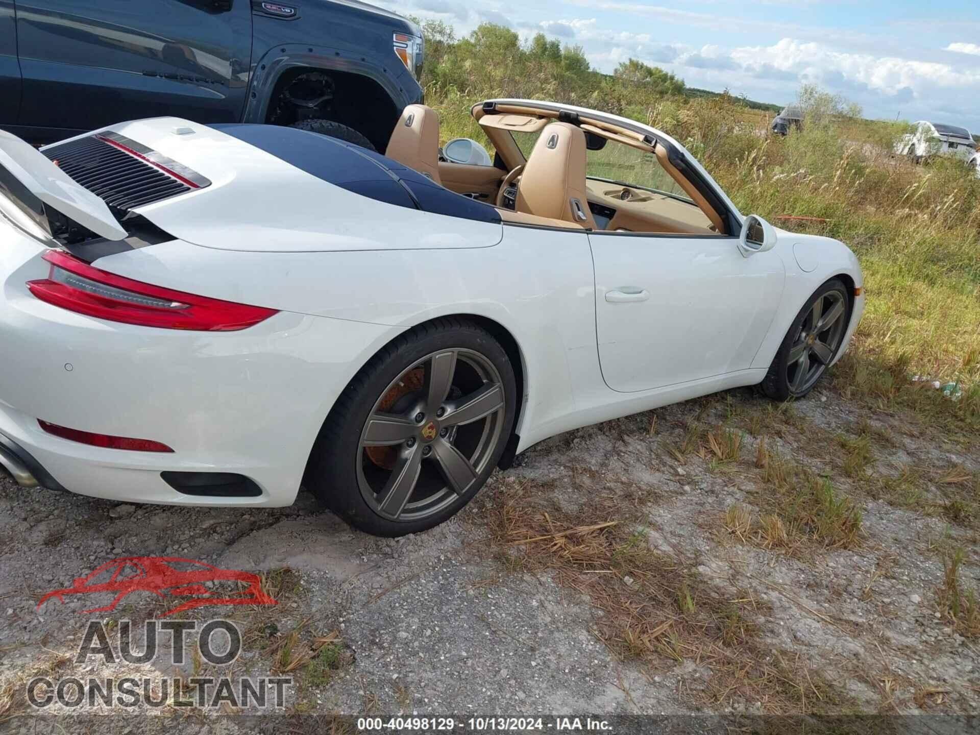 PORSCHE 911 2017 - WP0CA2A93HS141681