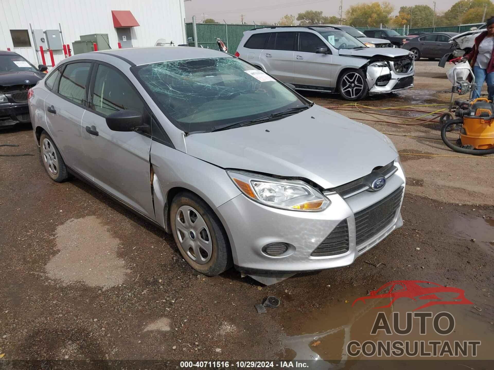 FORD FOCUS 2013 - 1FADP3E29DL263266