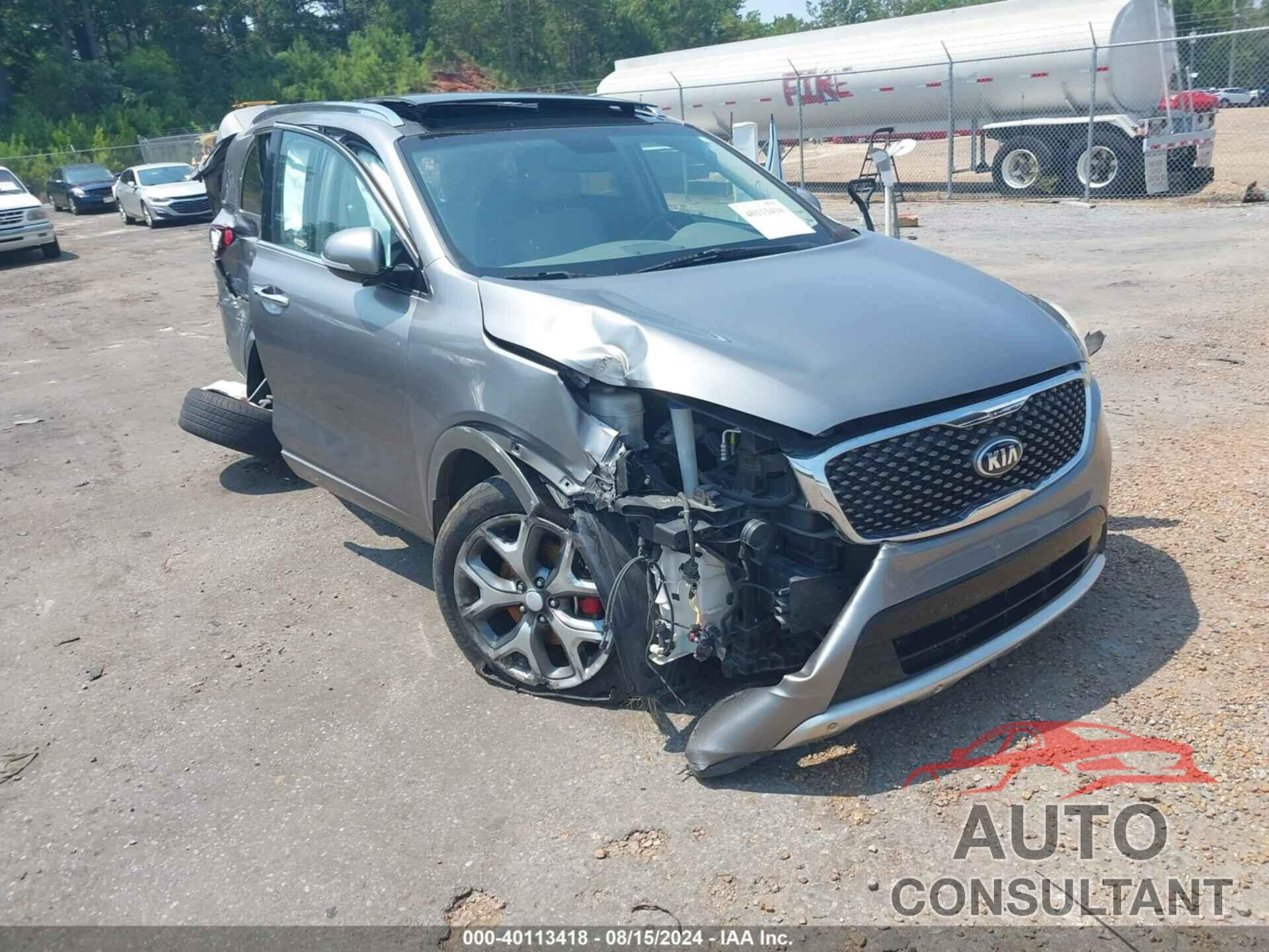 KIA SORENTO 2018 - 5XYPK4A50JG397568