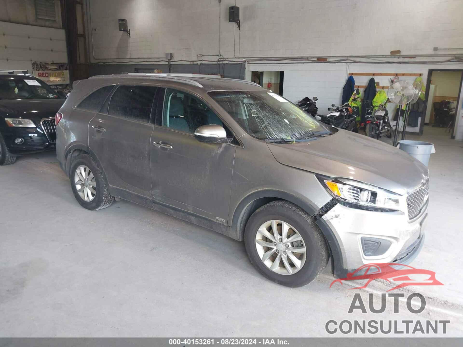 KIA SORENTO 2017 - 5XYPGDA32HG321666