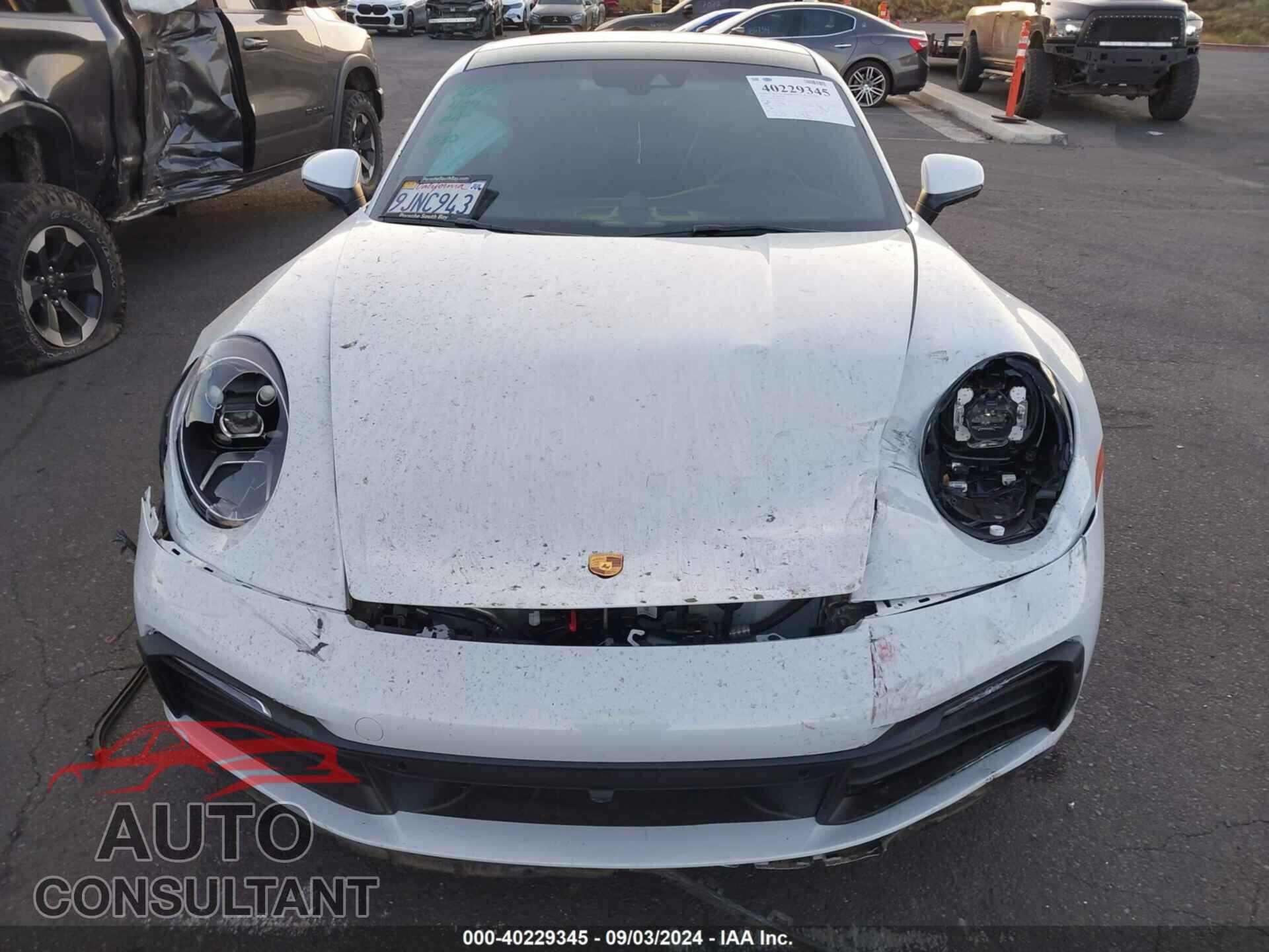 PORSCHE 911 2023 - WP0AA2A9XPS206239