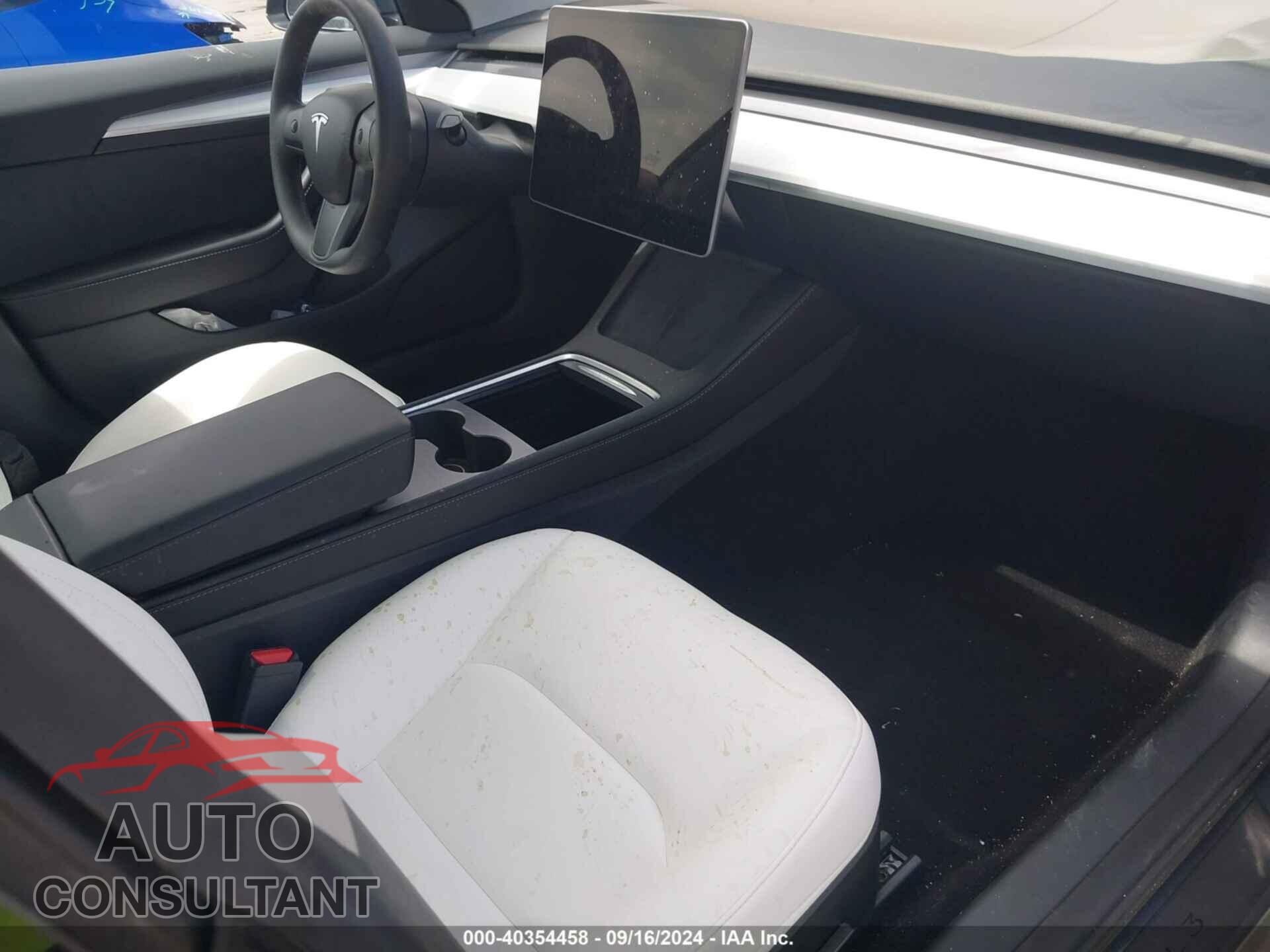 TESLA MODEL 3 2023 - 5YJ3E1EA2PF666164
