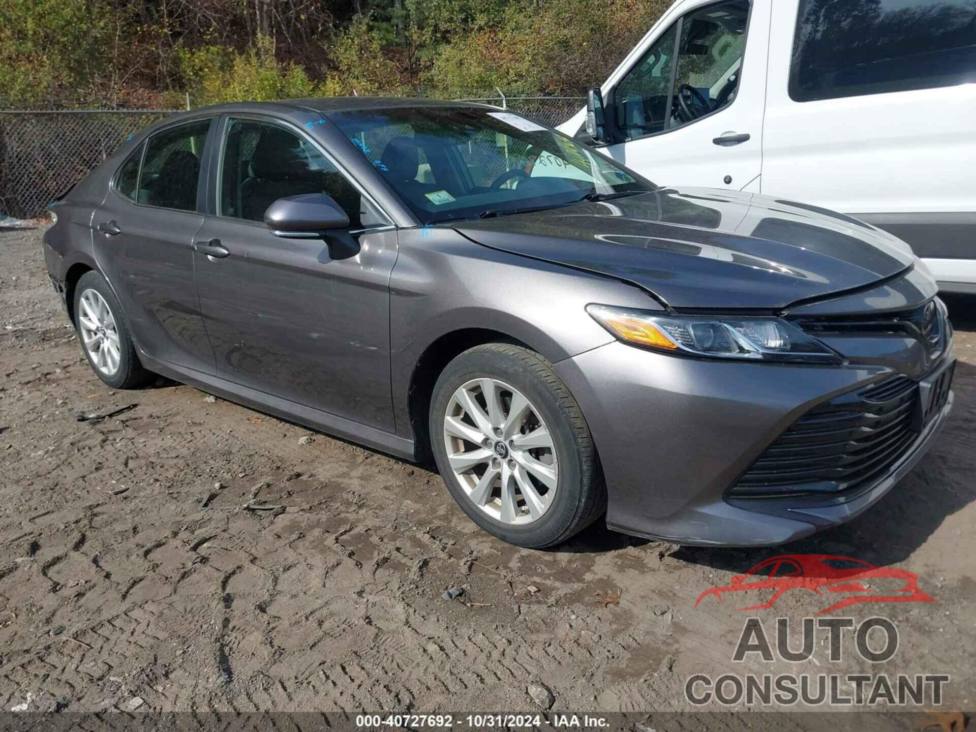 TOYOTA CAMRY 2018 - 4T1B11HK7JU569080