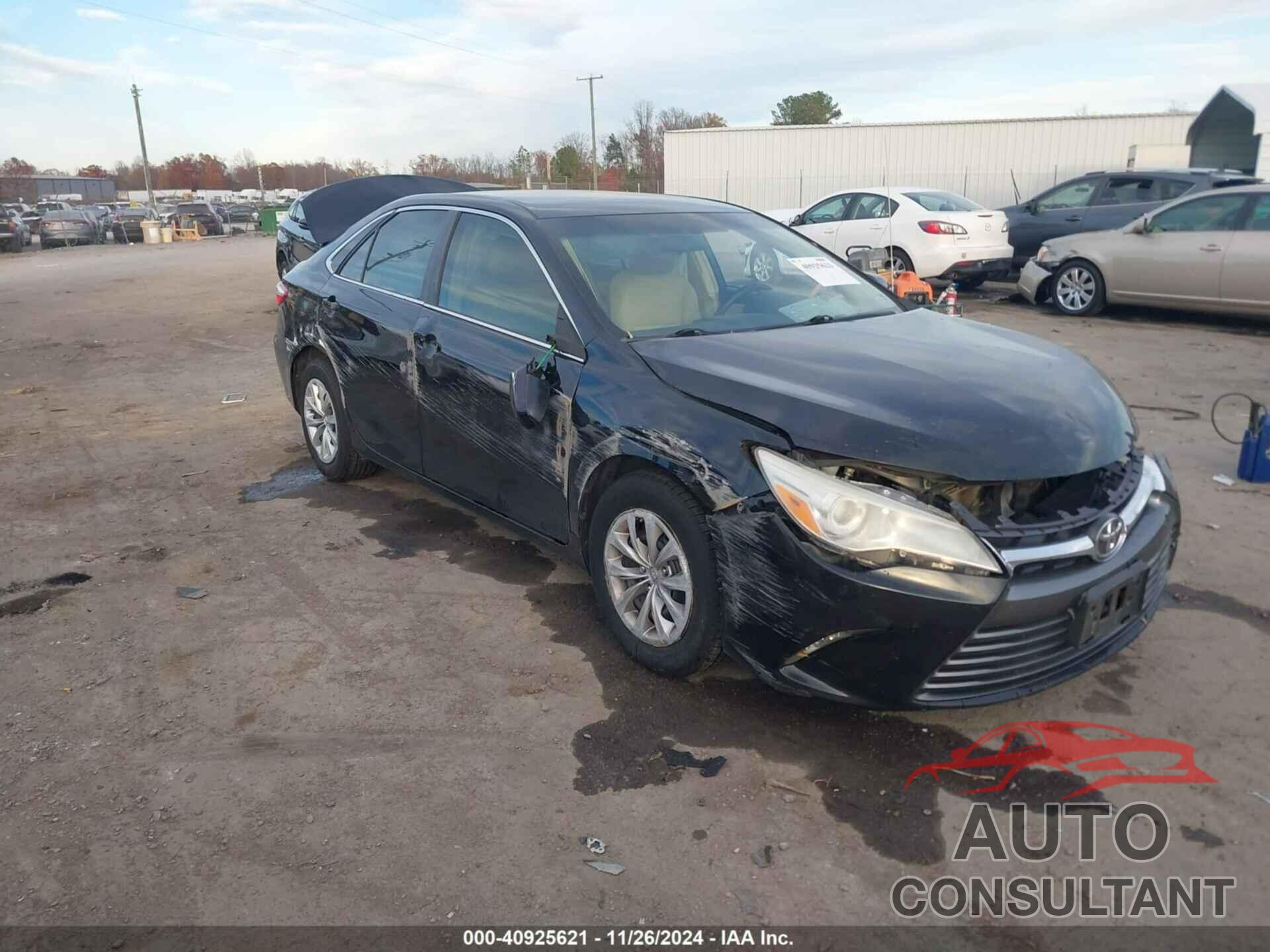TOYOTA CAMRY 2016 - 4T4BF1FK8GR547771