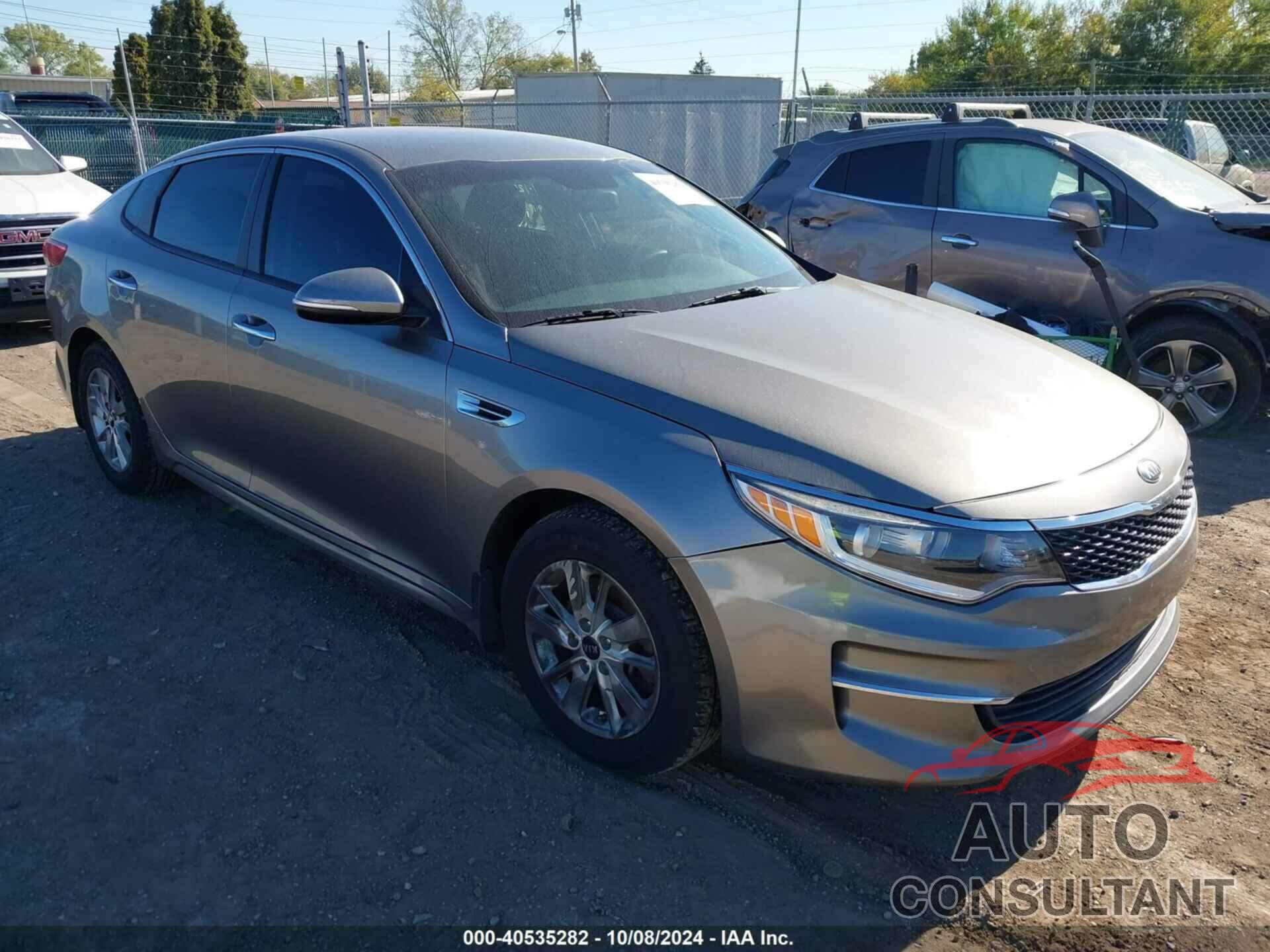 KIA OPTIMA 2018 - 5XXGT4L30JG207135