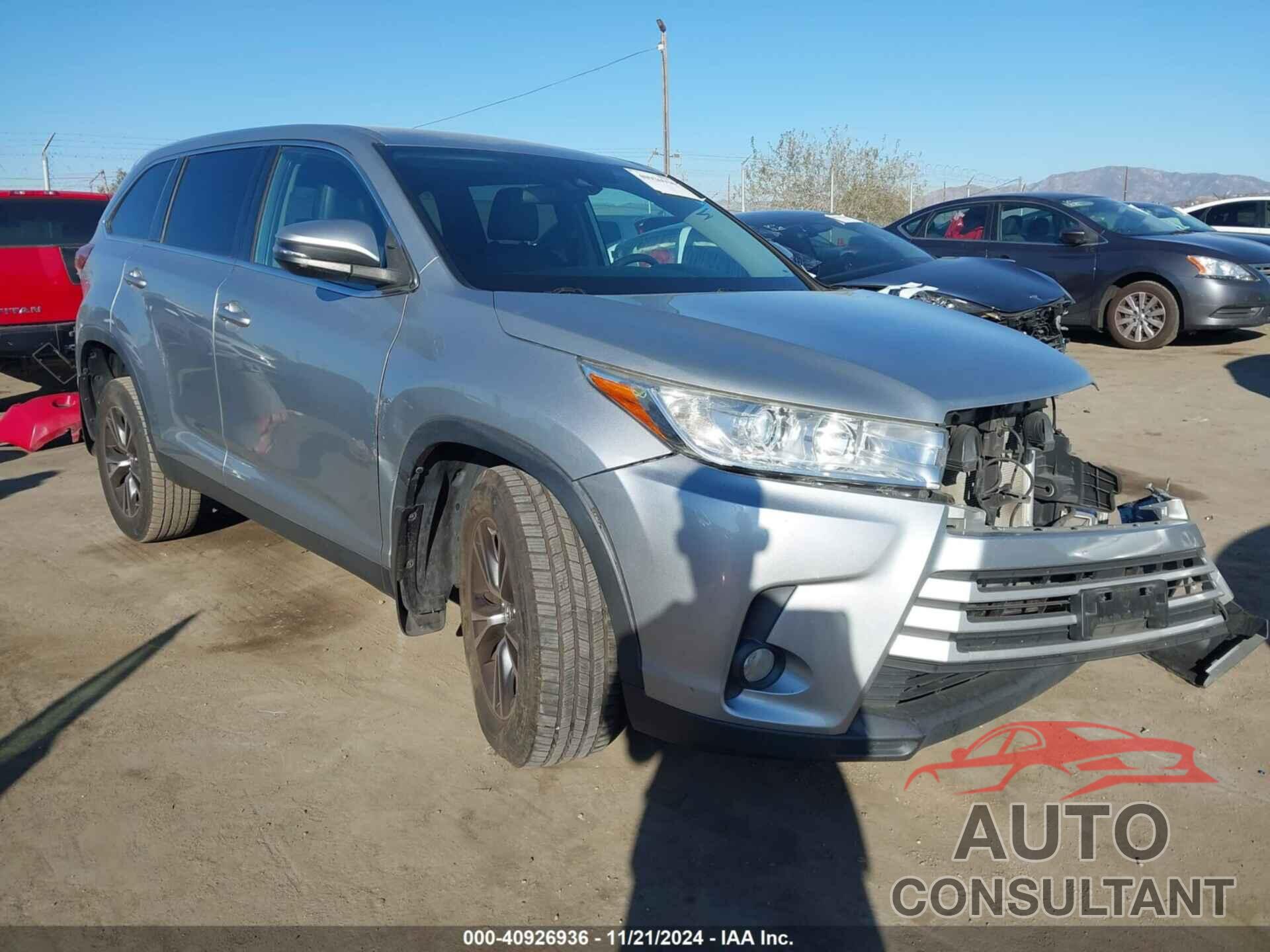 TOYOTA HIGHLANDER 2019 - 5TDZZRFH9KS290026