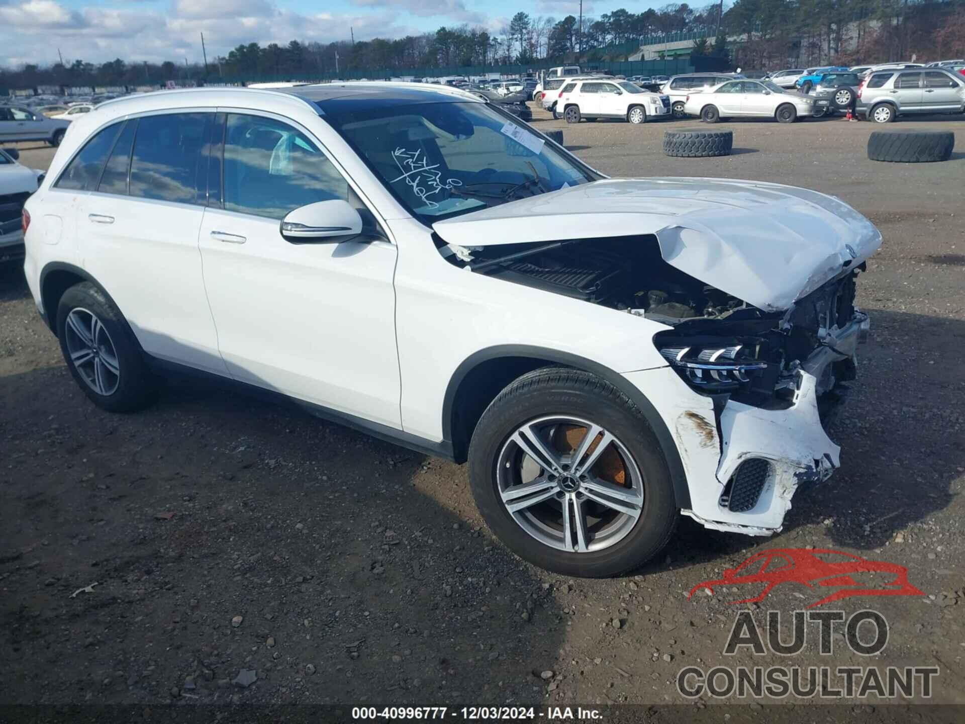 MERCEDES-BENZ GLC 300 2020 - WDC0G8EBXLF750084