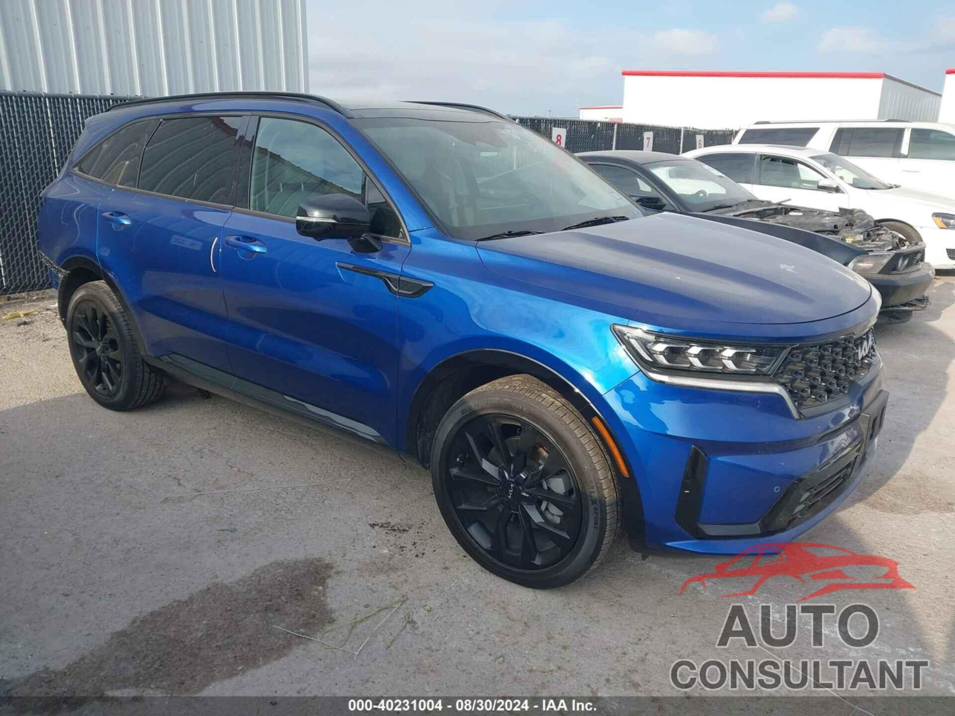 KIA SORENTO 2022 - 5XYRK4LF2NG138147