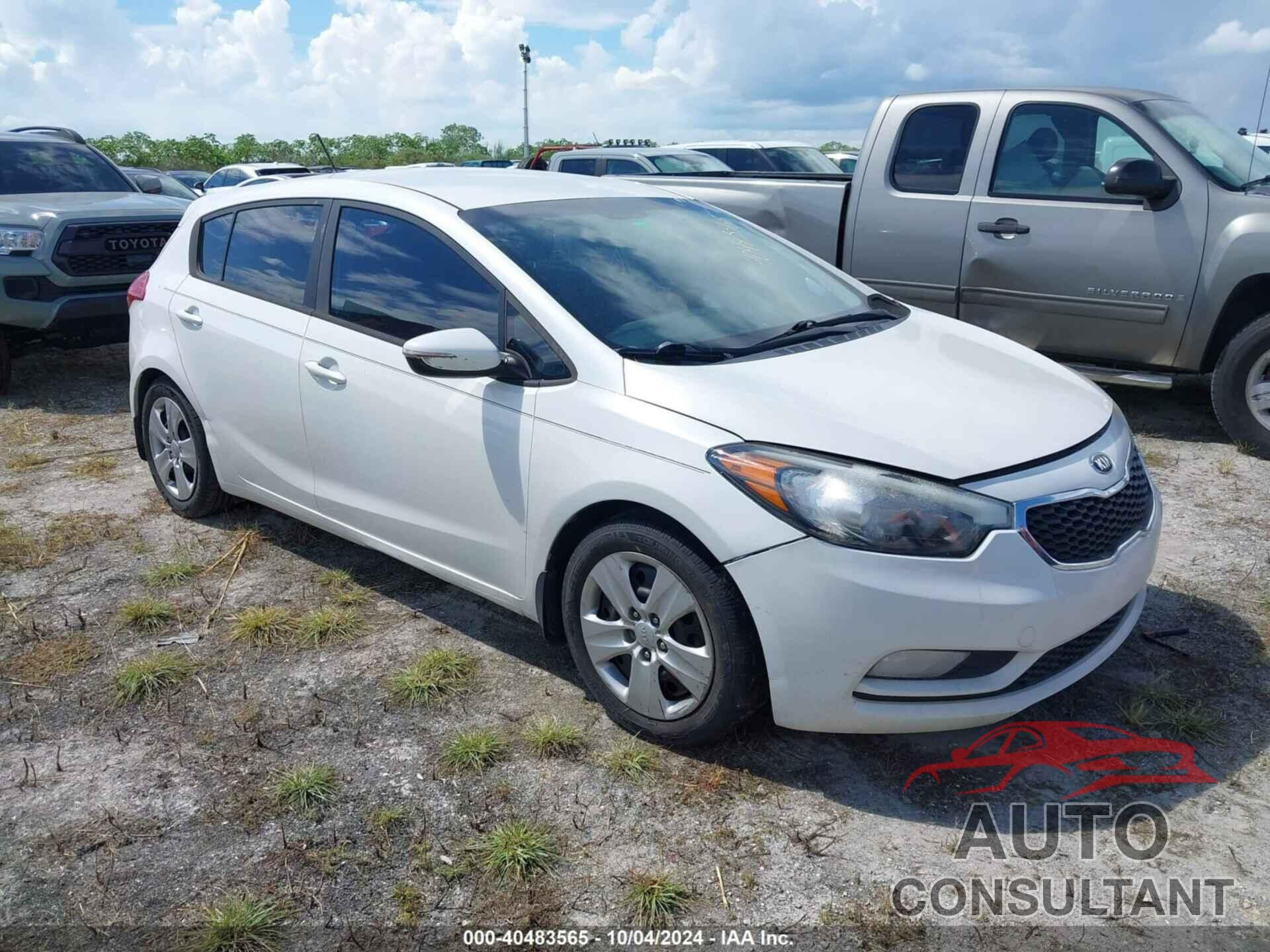 KIA FORTE 2016 - KNAFK5A86G5526276