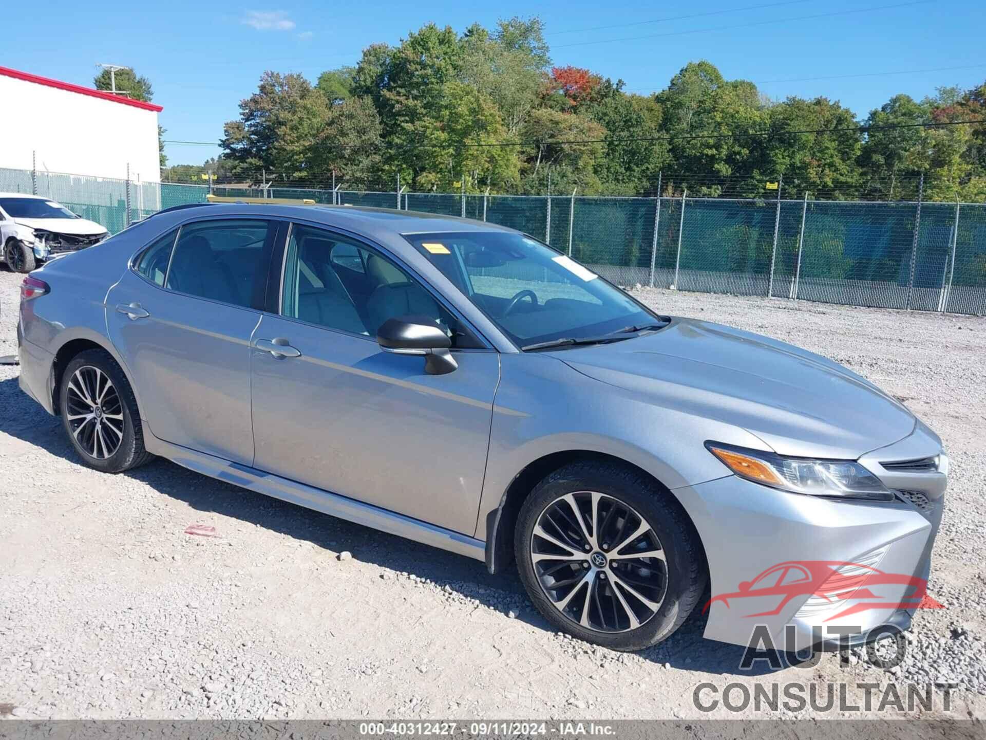 TOYOTA CAMRY 2019 - 4T1B11HK7KU682349