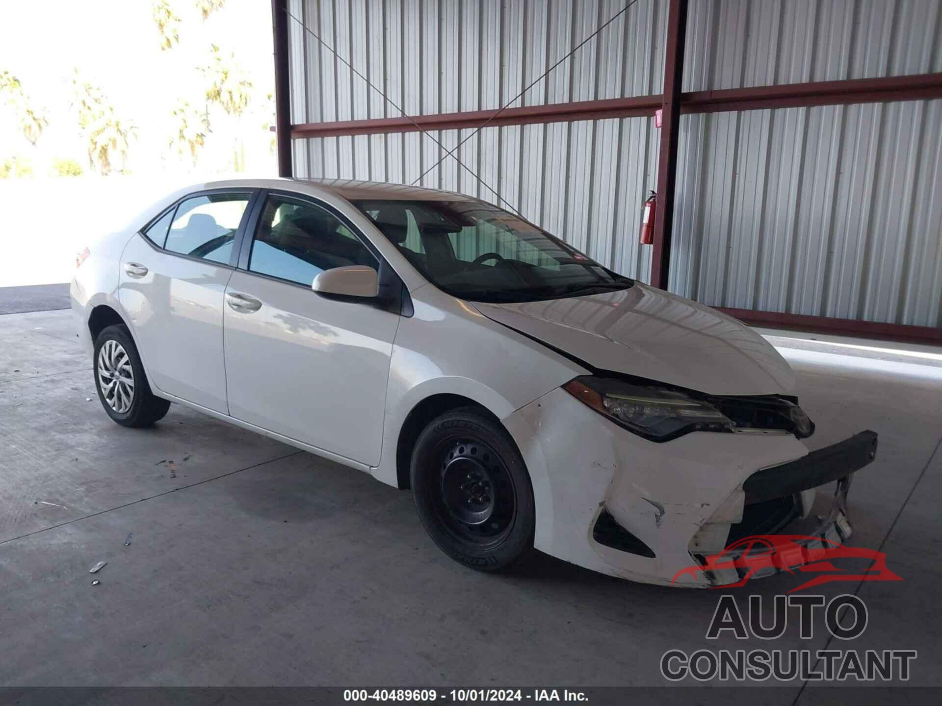 TOYOTA COROLLA 2017 - 5YFBURHE2HP625339