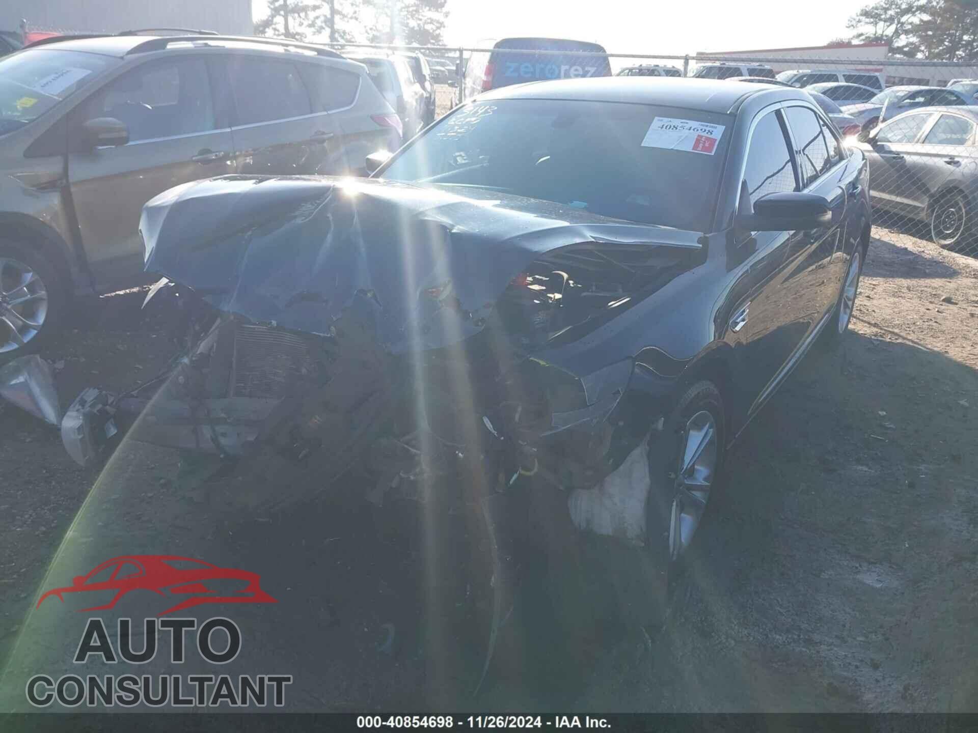 FORD TAURUS 2016 - 1FAHP2E85GG155143