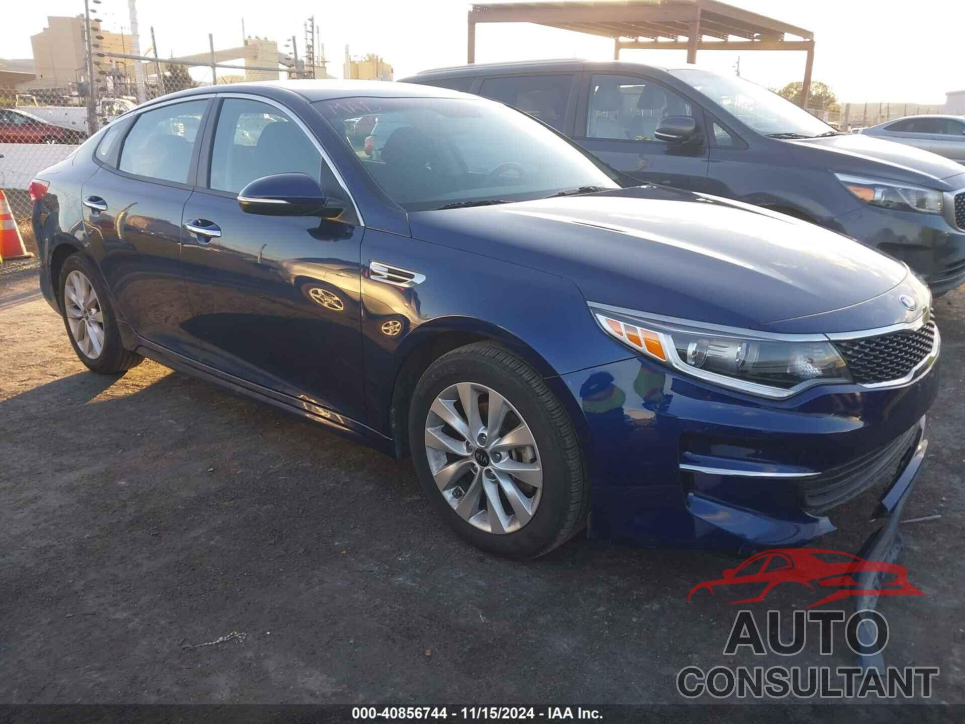 KIA OPTIMA 2018 - 5XXGT4L39JG272355