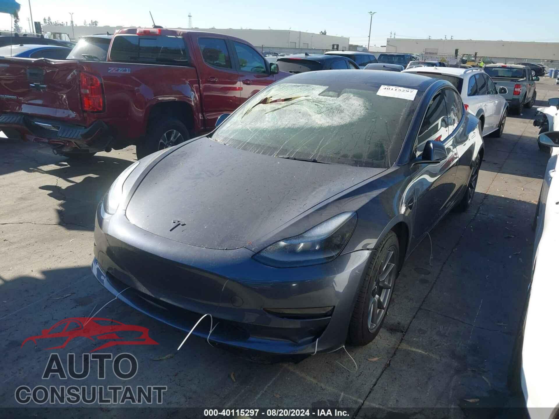 TESLA MODEL 3 2021 - 5YJ3E1EA4MF097023