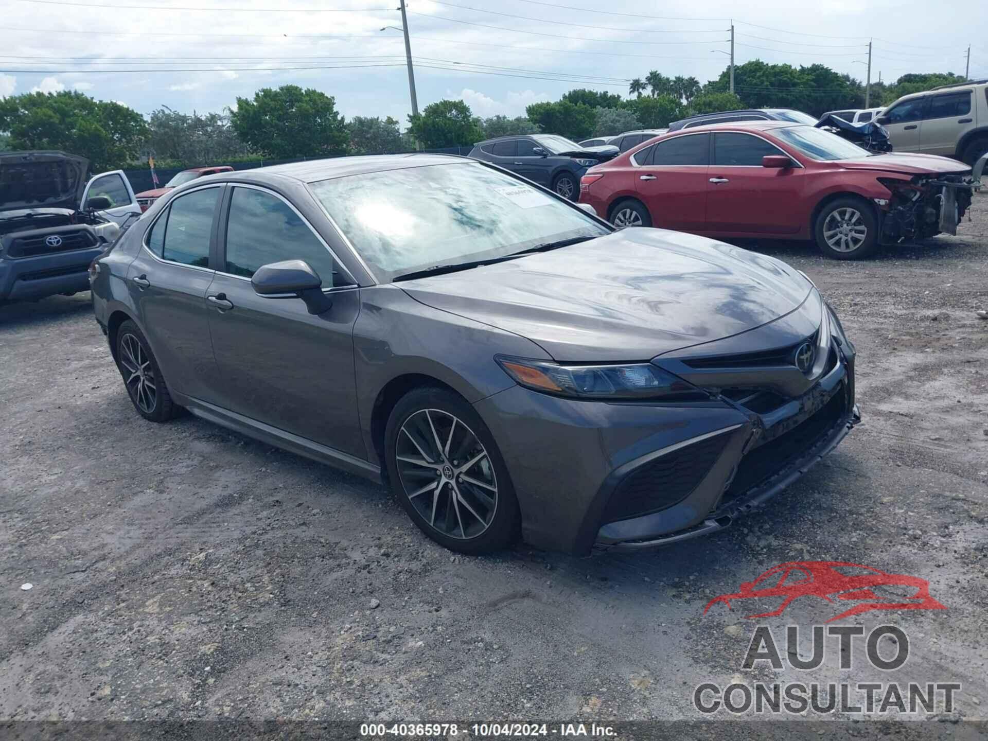 TOYOTA CAMRY 2023 - 4T1G11AK0PU791663