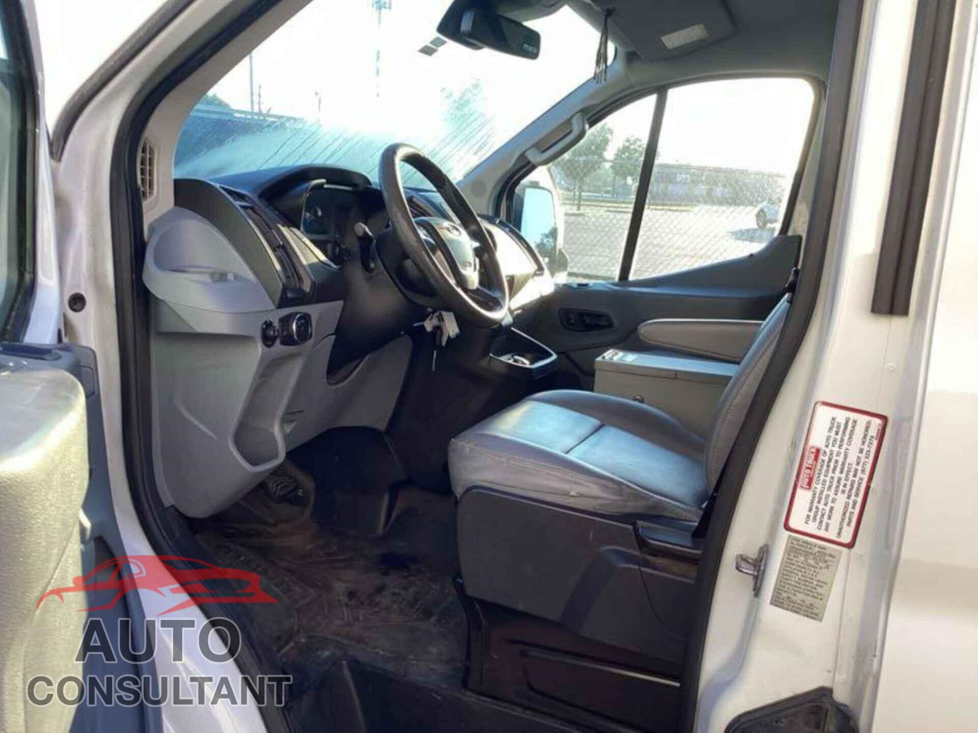 FORD TRANSIT 2018 - 1FTYE1YM3JKB52197