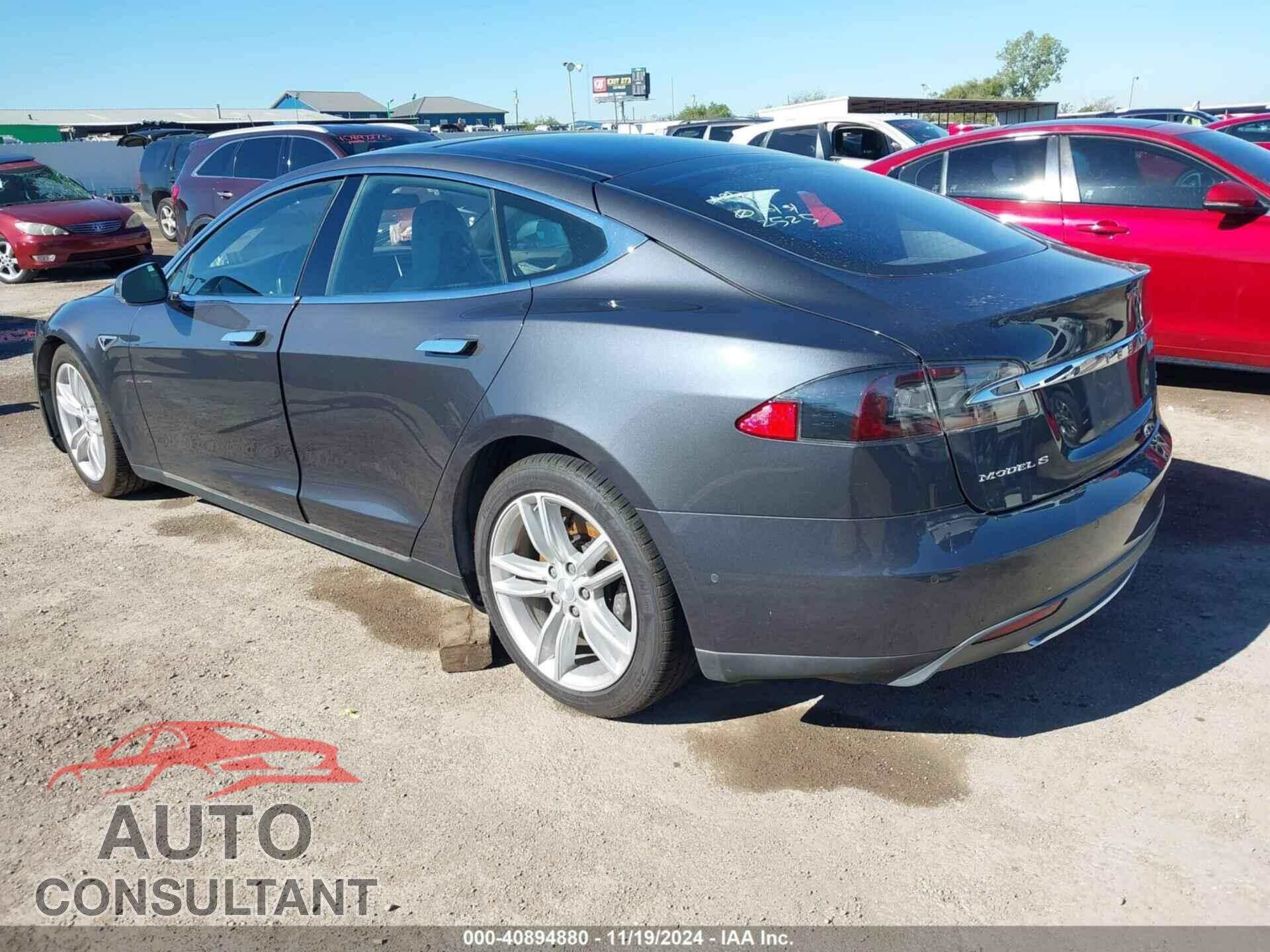 TESLA MODEL S 2015 - 5YJSA1E27FF102525
