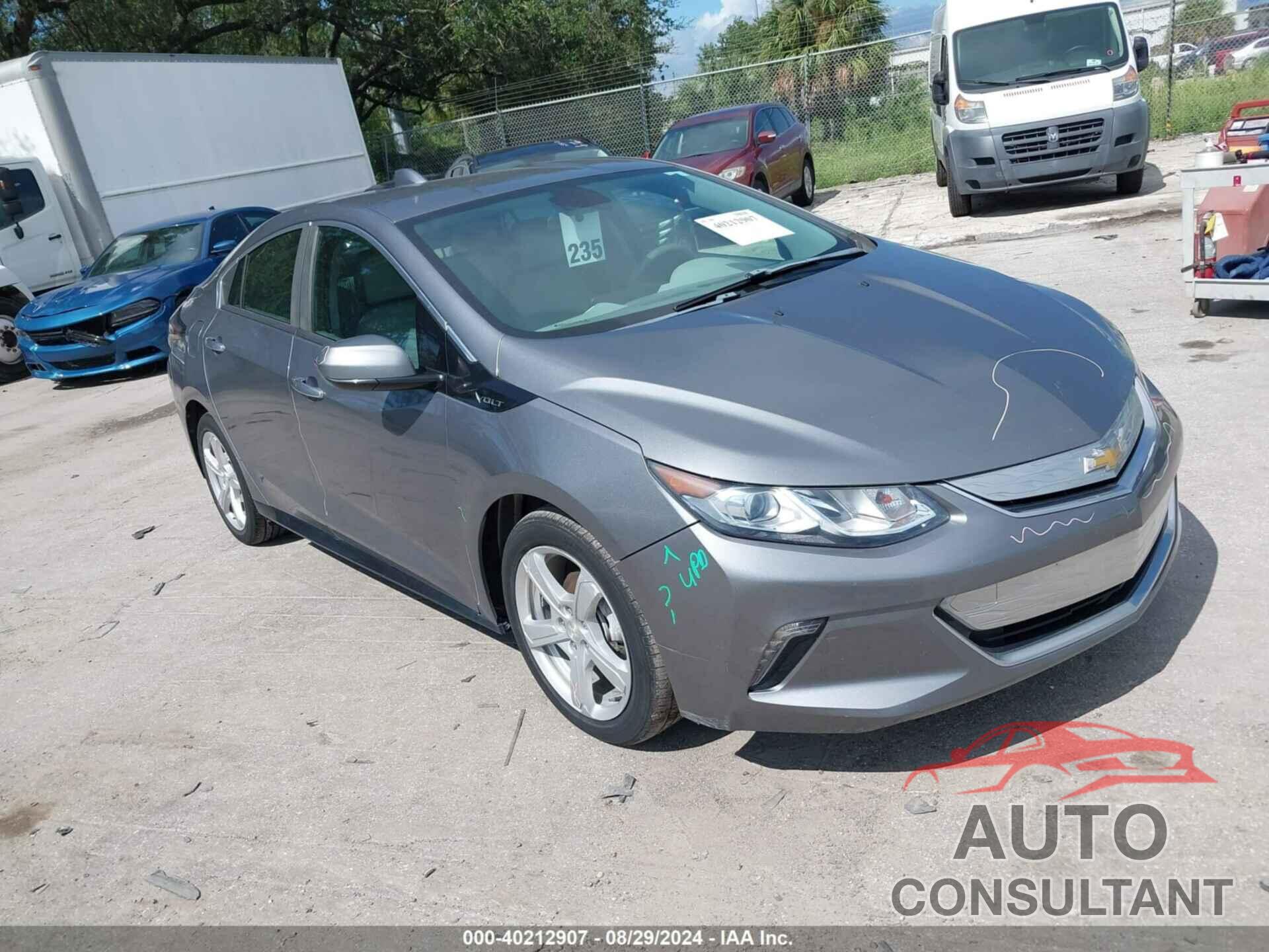 CHEVROLET VOLT 2018 - 1G1RA6S58JU158900