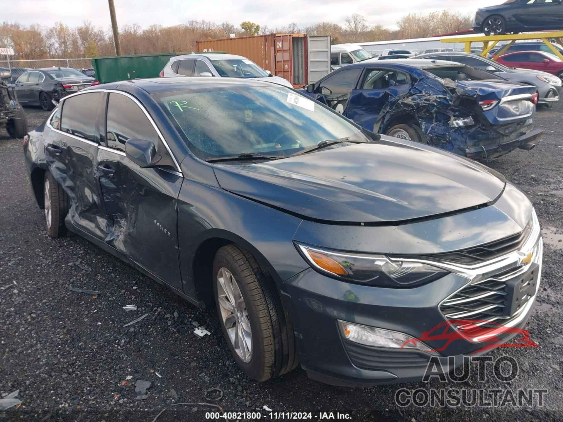 CHEVROLET MALIBU 2019 - 1G1ZD5ST7KF137302