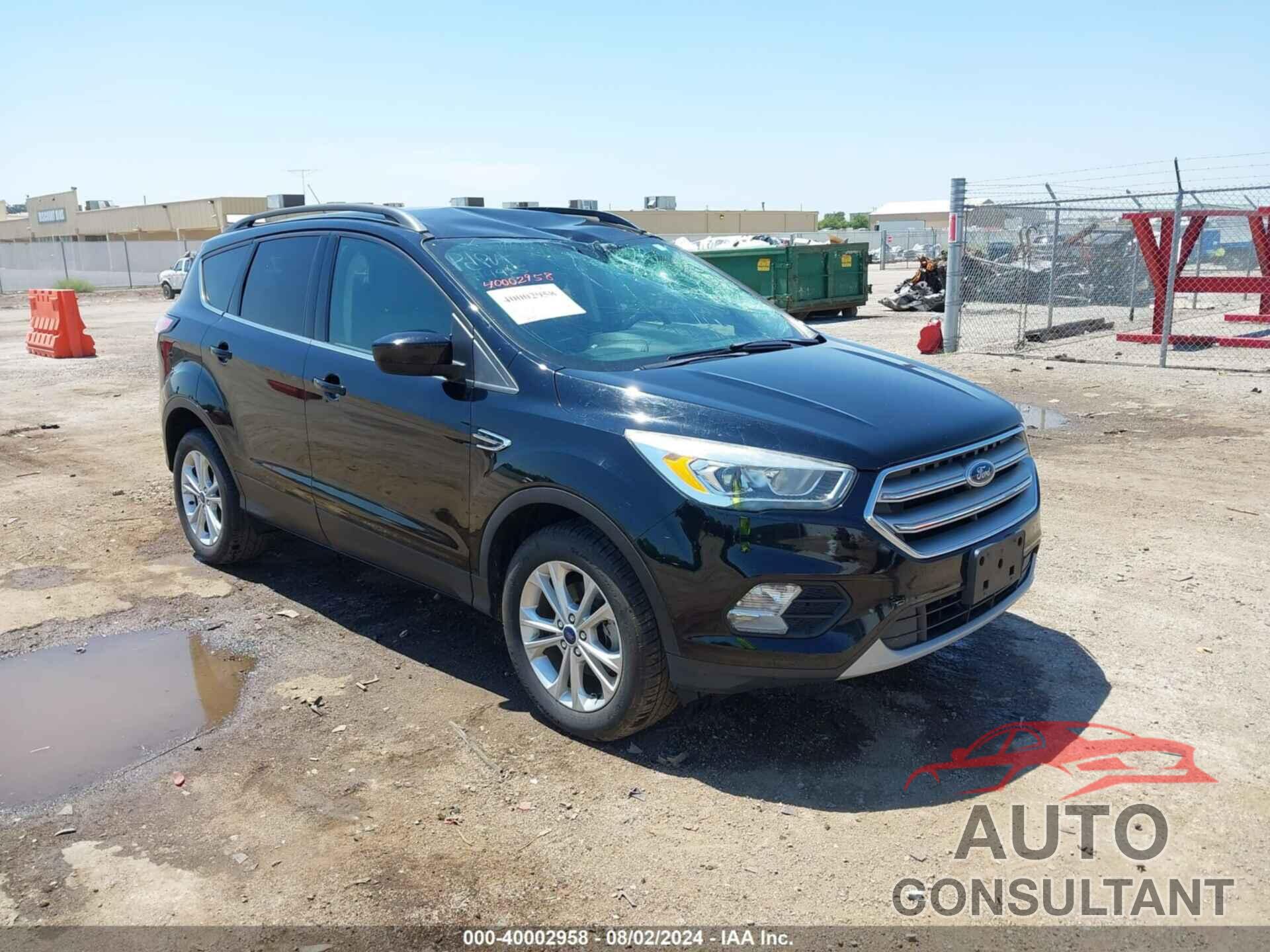 FORD ESCAPE 2017 - 1FMCU0GD5HUC12161