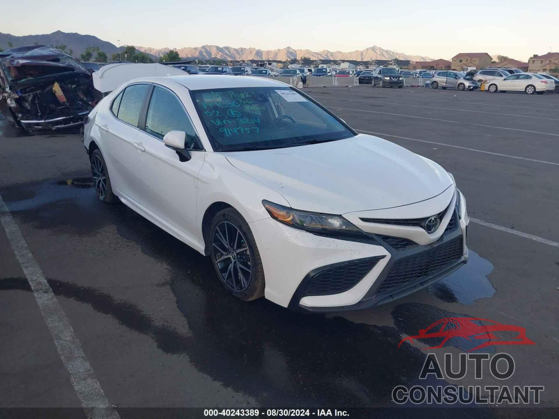 TOYOTA CAMRY 2022 - 4T1G11AK4NU663214