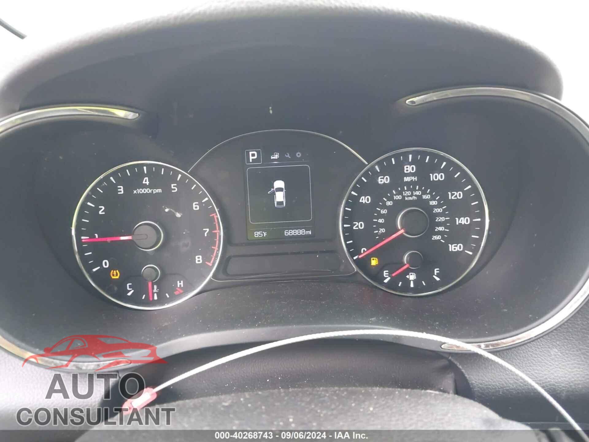 KIA FORTE 2018 - 3KPFK4A73JE273952