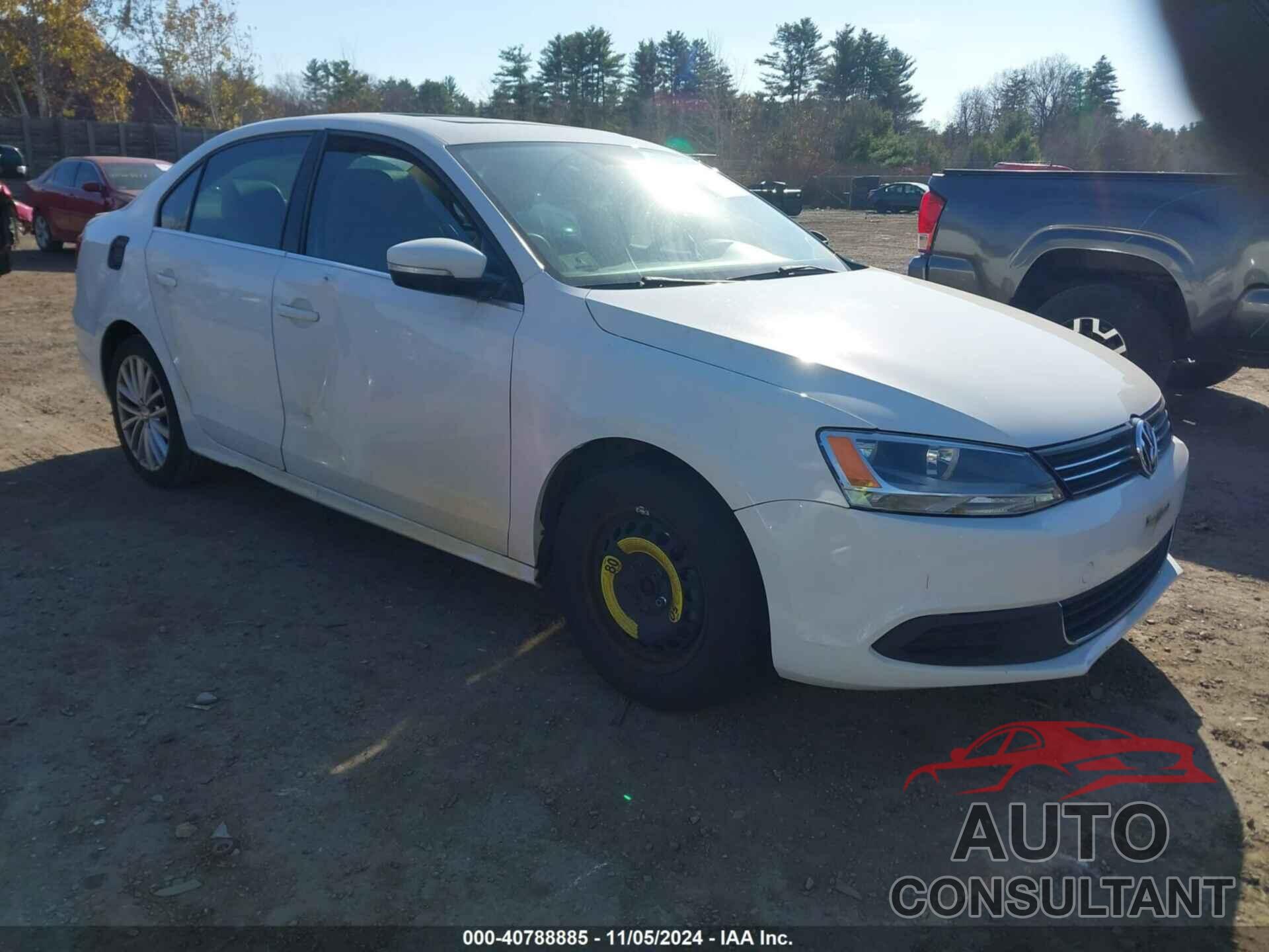 VOLKSWAGEN JETTA 2013 - 3VWDP7AJ3DM447192