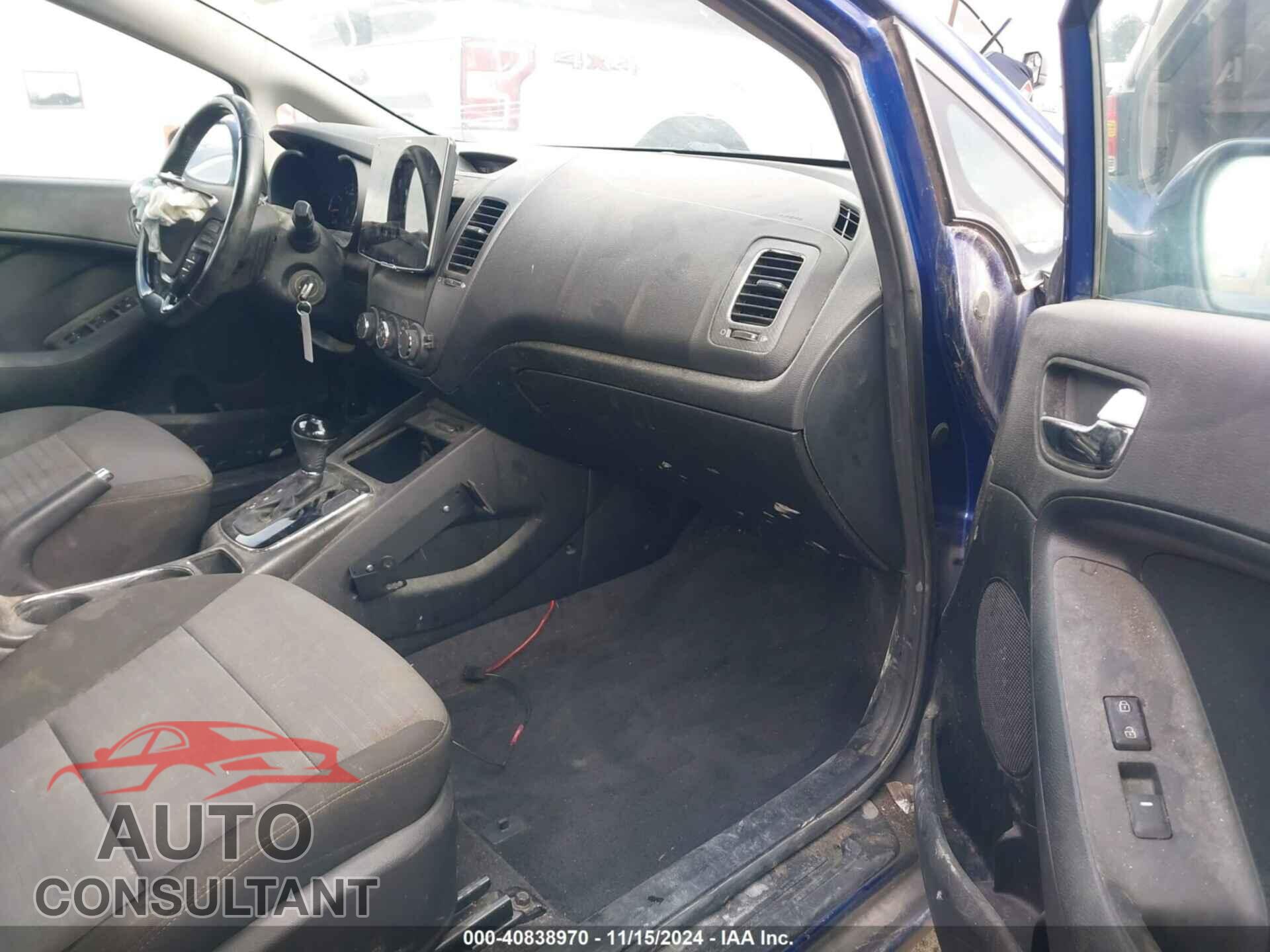 KIA FORTE 2017 - 3KPFL4A76HE102829