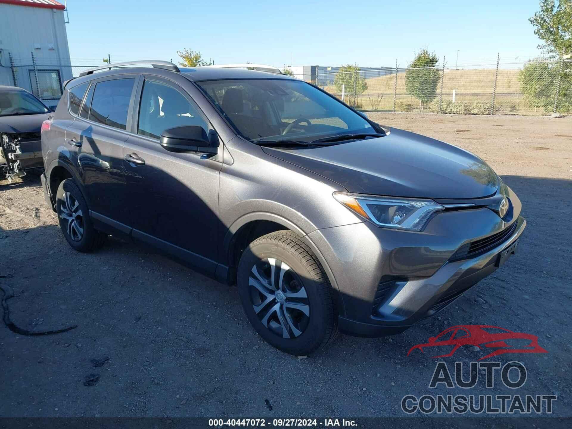 TOYOTA RAV4 2018 - JTMBFREV9JJ235119