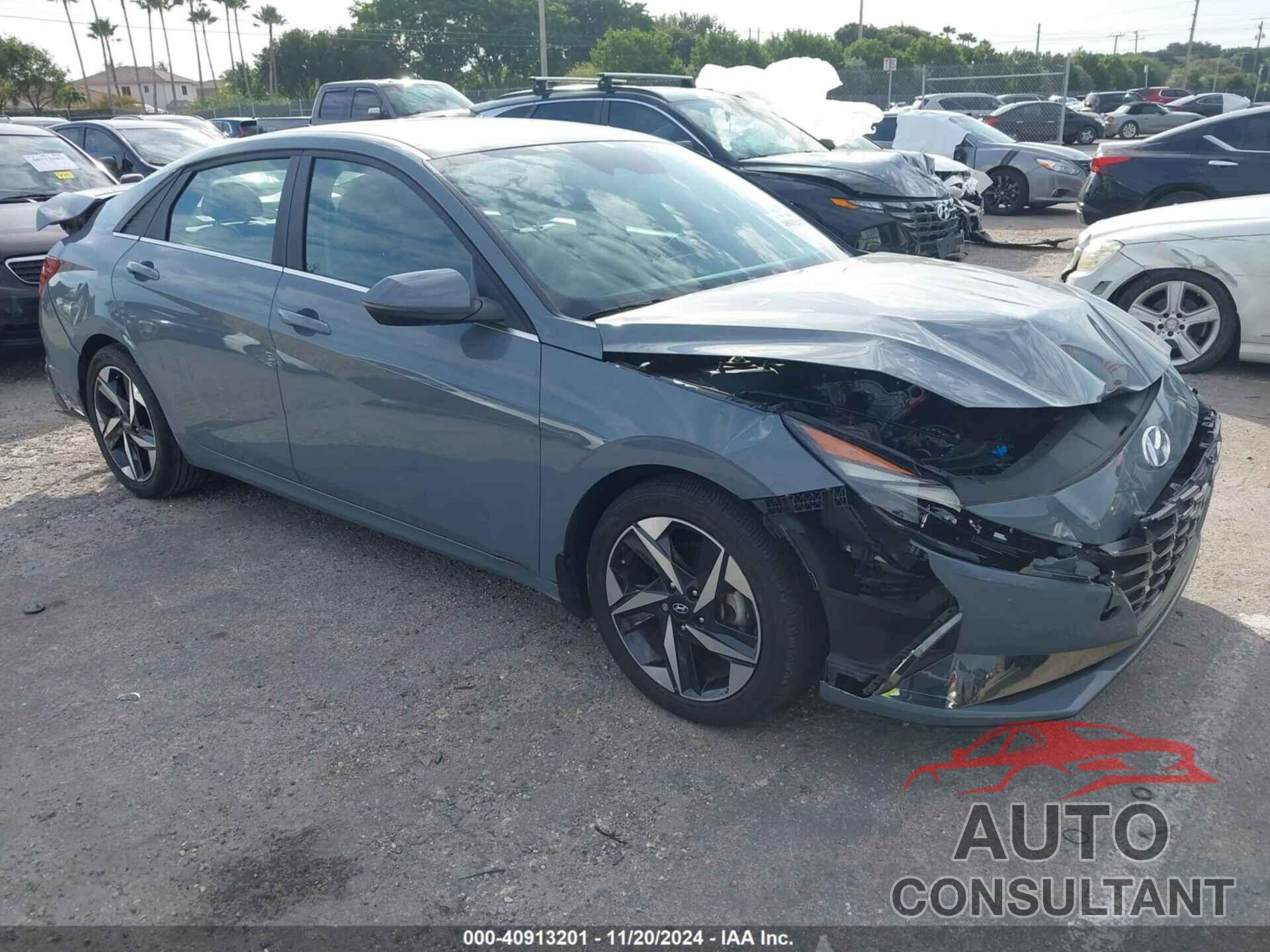 HYUNDAI ELANTRA 2022 - KMHLP4AG1NU366993