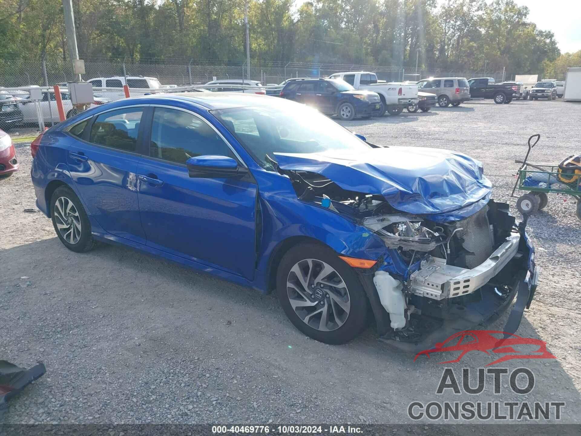 HONDA CIVIC 2018 - 2HGFC2F78JH588505