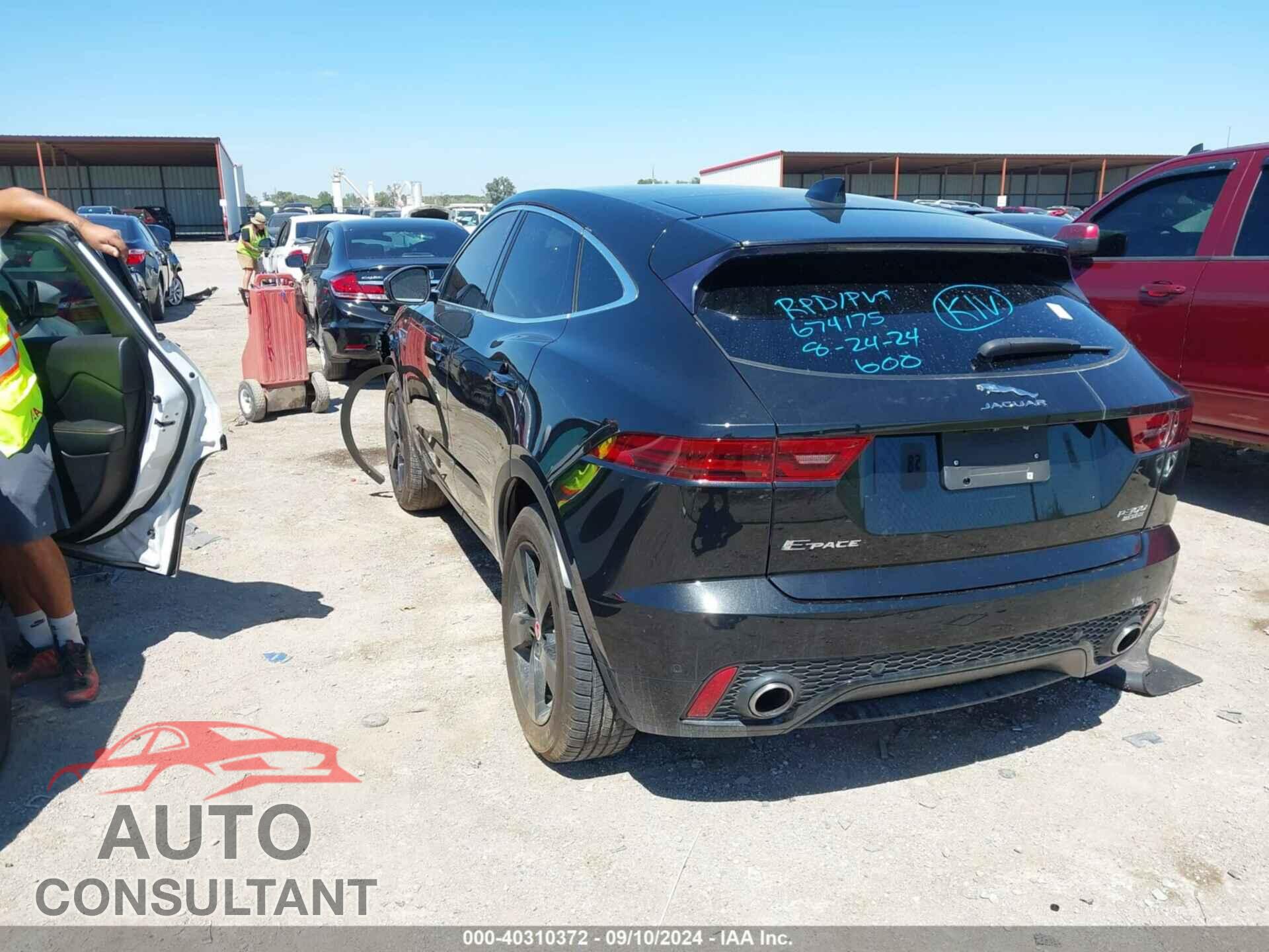 JAGUAR E-PACE 2018 - SADFL2GX2J1Z08515