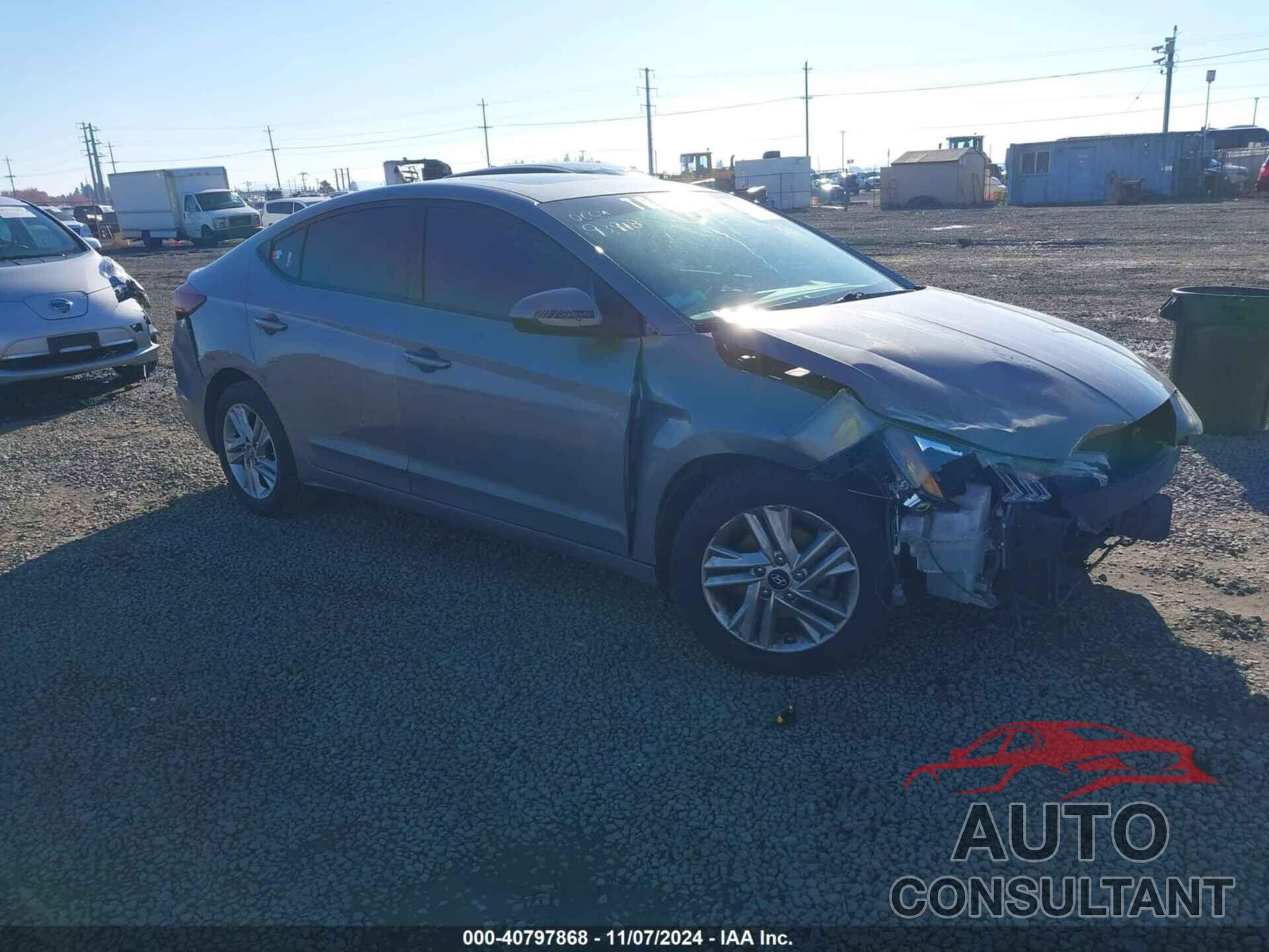 HYUNDAI ELANTRA 2020 - KMHD84LF4LU030130