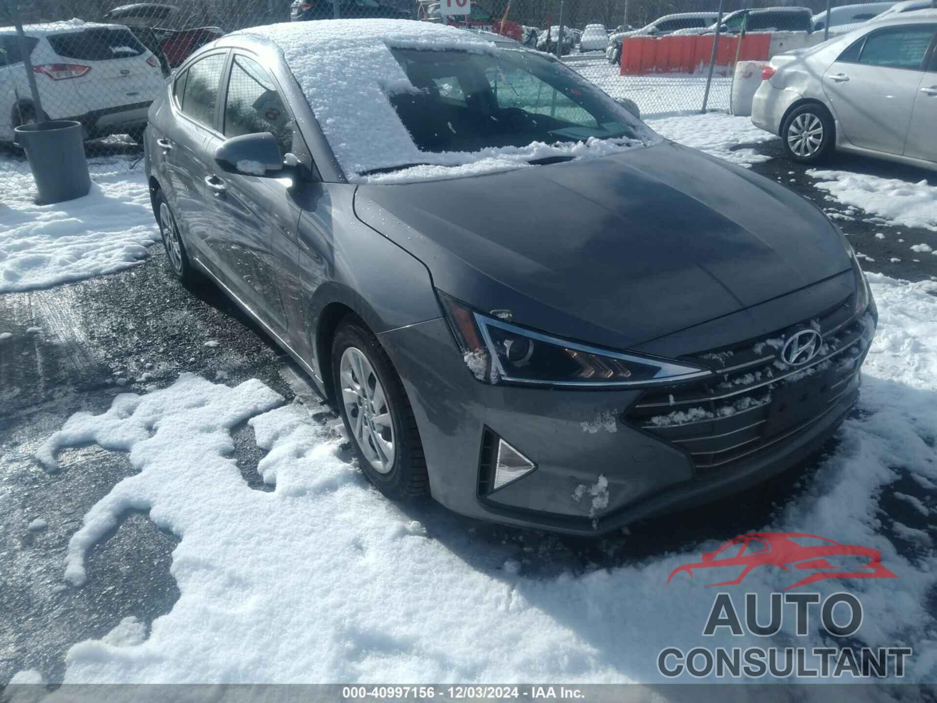HYUNDAI ELANTRA 2019 - KMHD74LF4KU862665