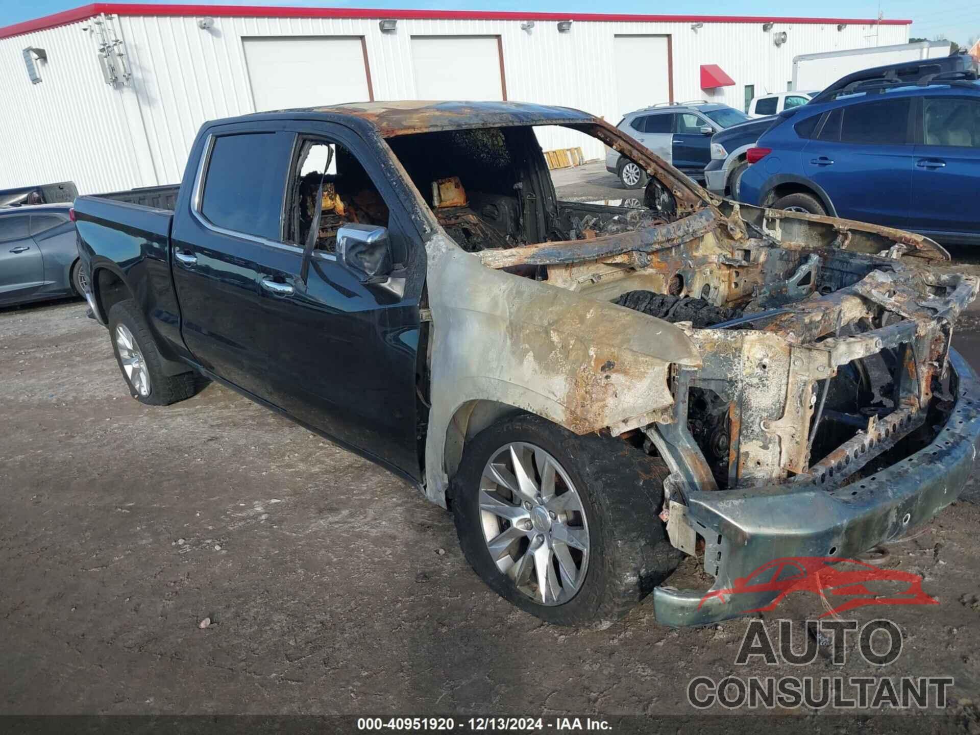 CHEVROLET SILVERADO 1500 2021 - 1GCUYGEL7MZ350426