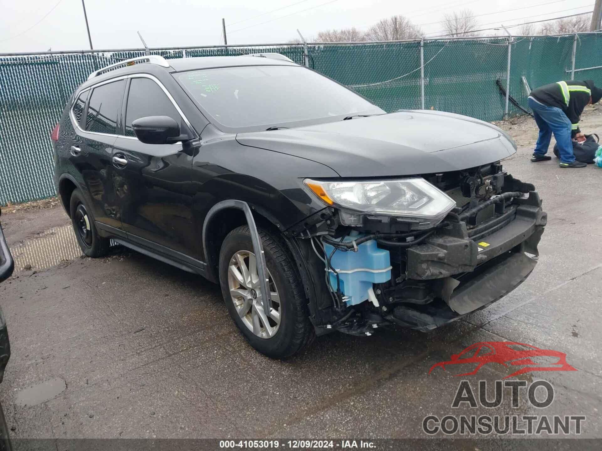 NISSAN ROGUE 2018 - KNMAT2MV0JP565922