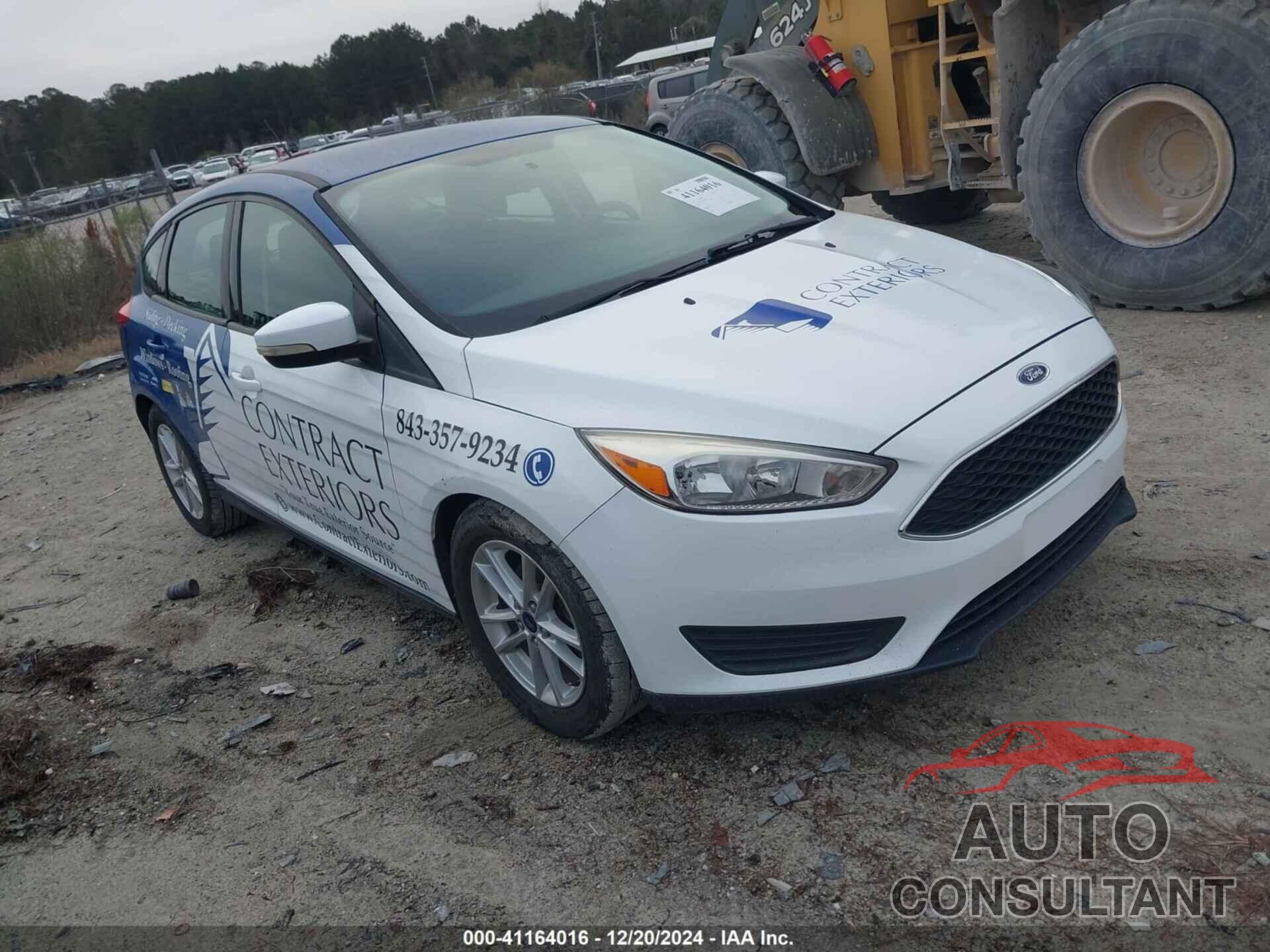 FORD FOCUS 2017 - 1FADP3K29HL345637