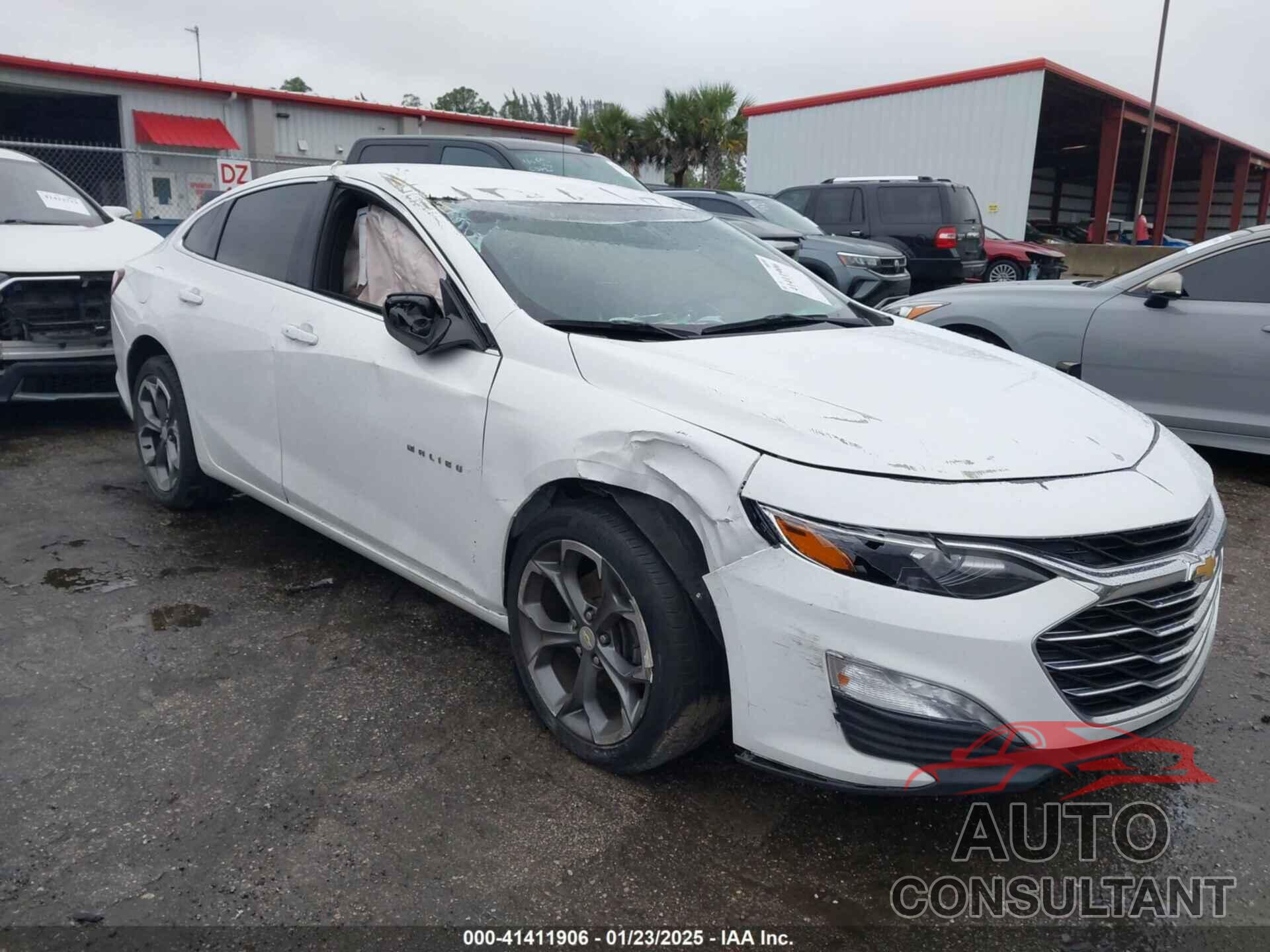 CHEVROLET MALIBU 2020 - 1G1ZD5ST5LF107751