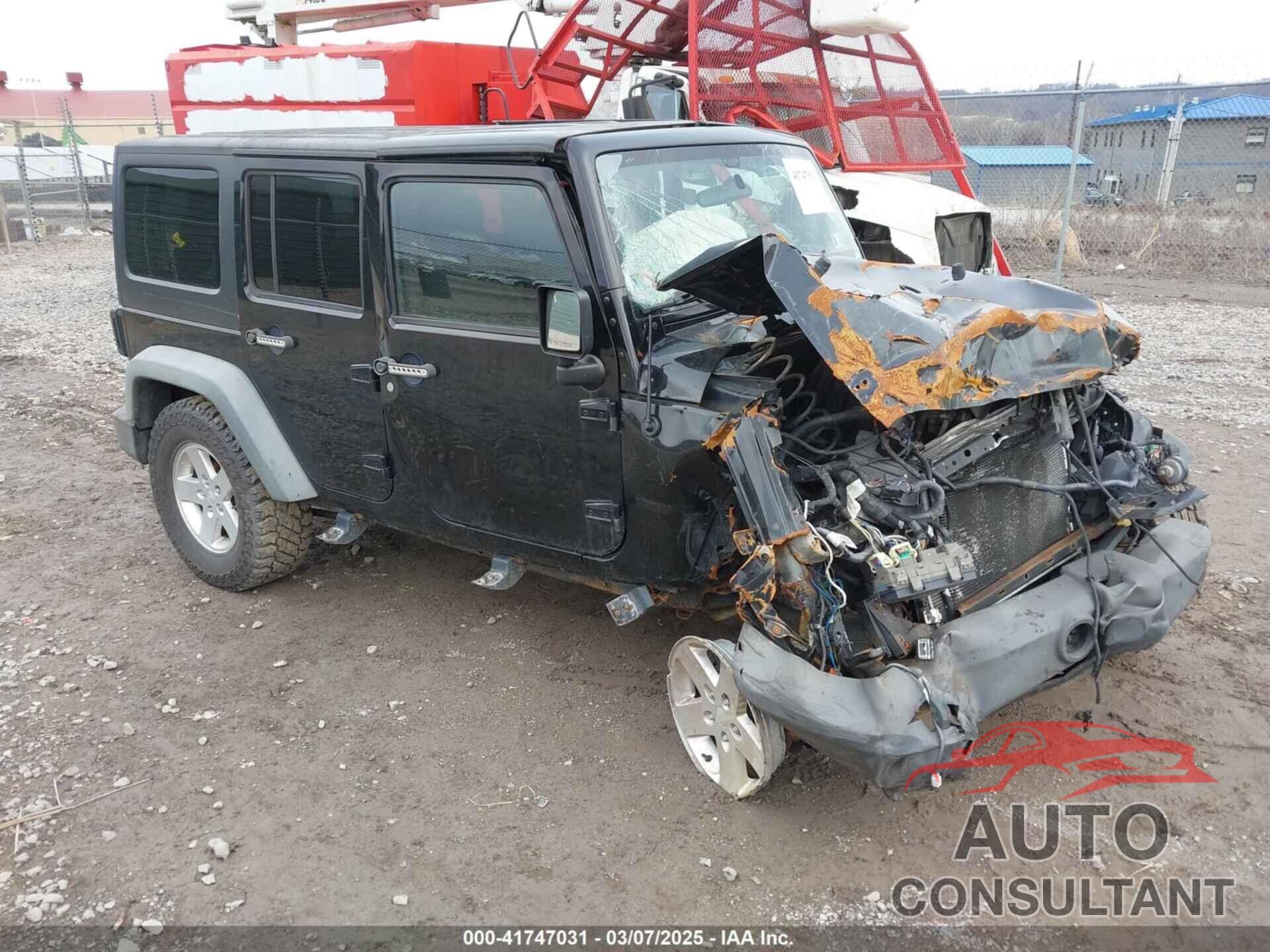 JEEP WRANGLER UNLIMITED 2011 - 1J4BA3H17BL552319