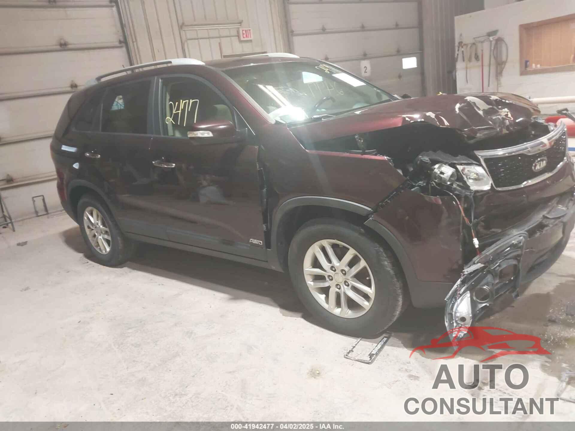 KIA SORENTO 2015 - 5XYKTCA67FG567068